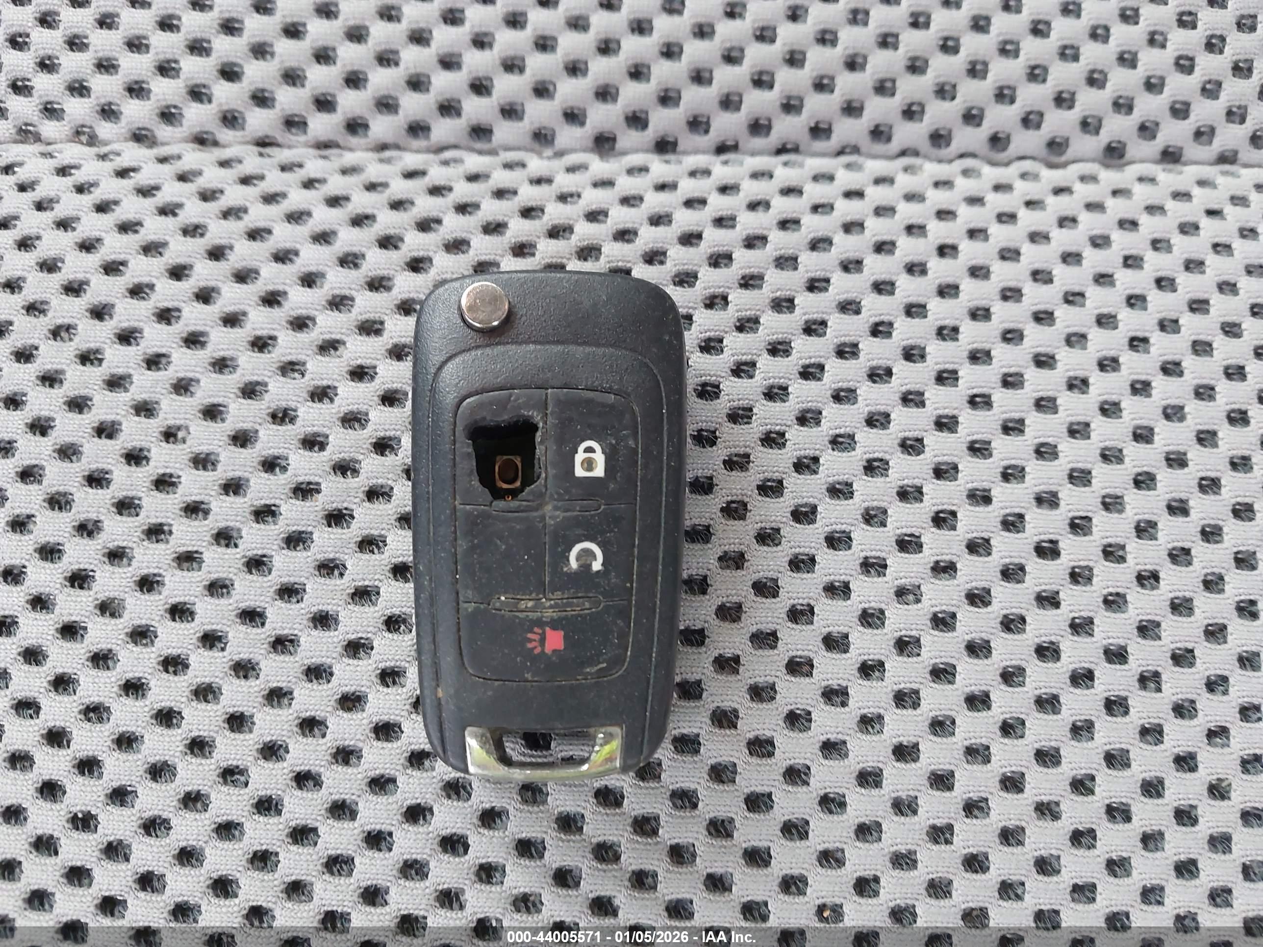 CHEVROLET EQUINOX image 11