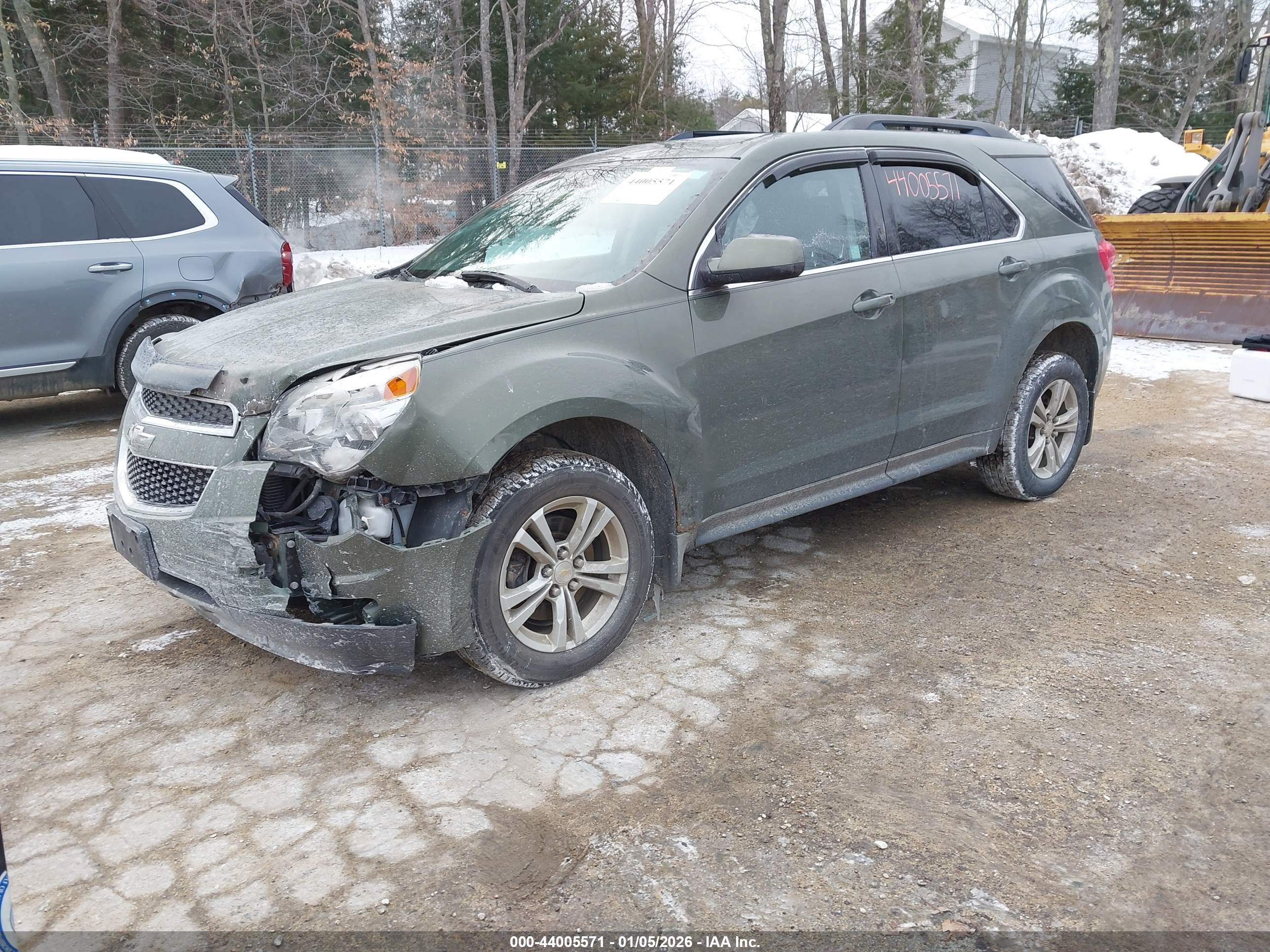 CHEVROLET EQUINOX image 2