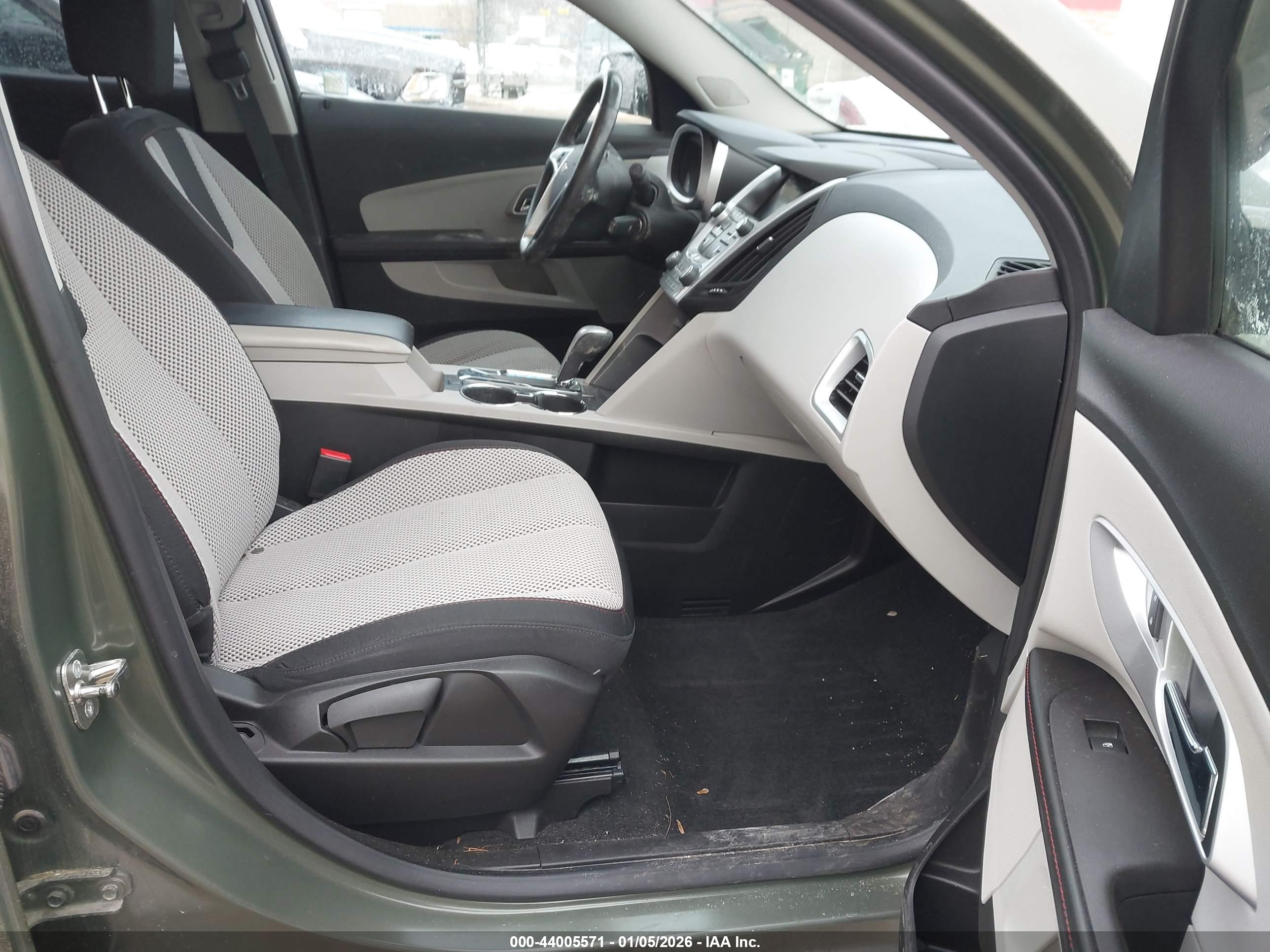 CHEVROLET EQUINOX image 5