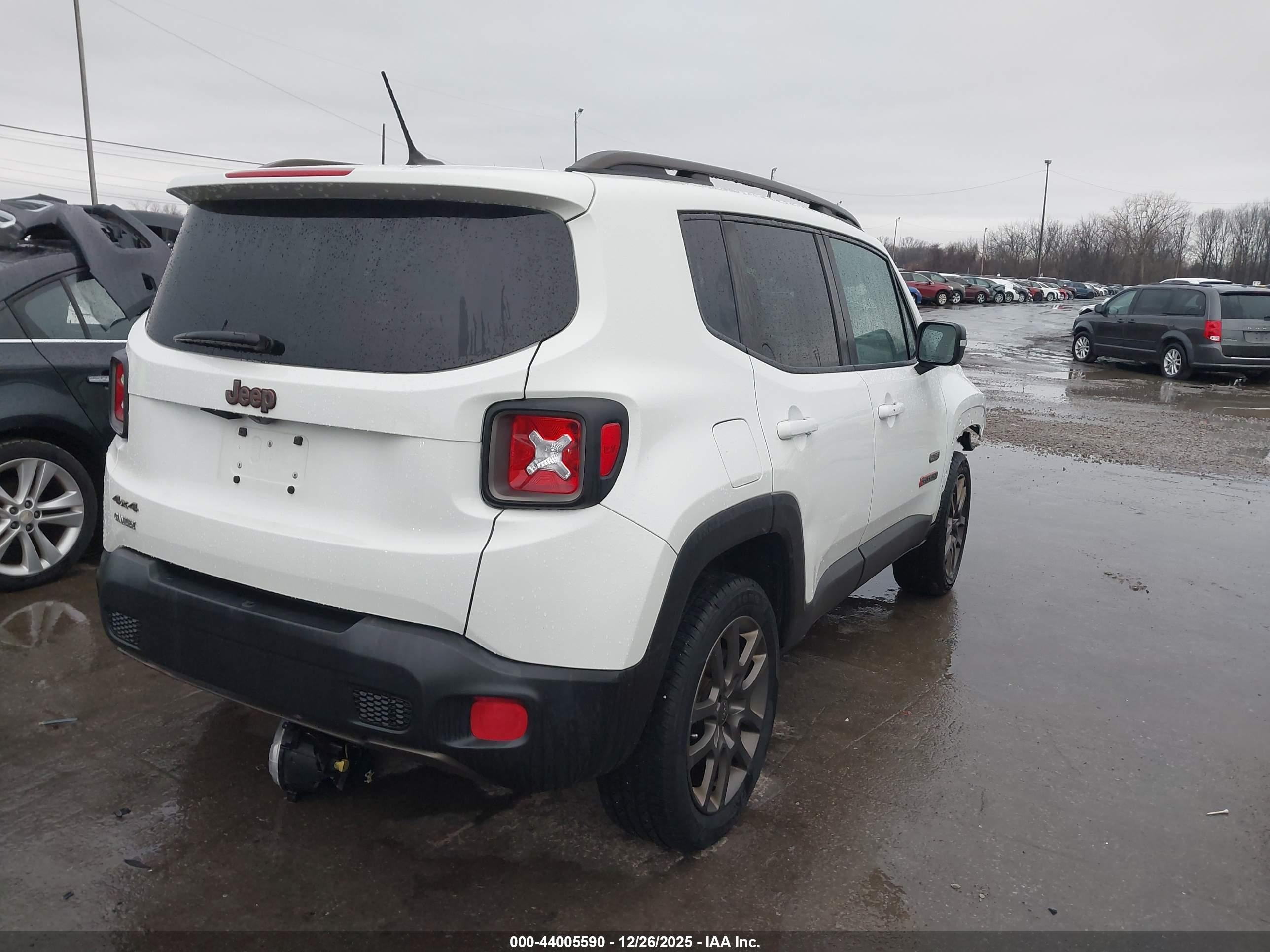 JEEP RENEGADE image 4