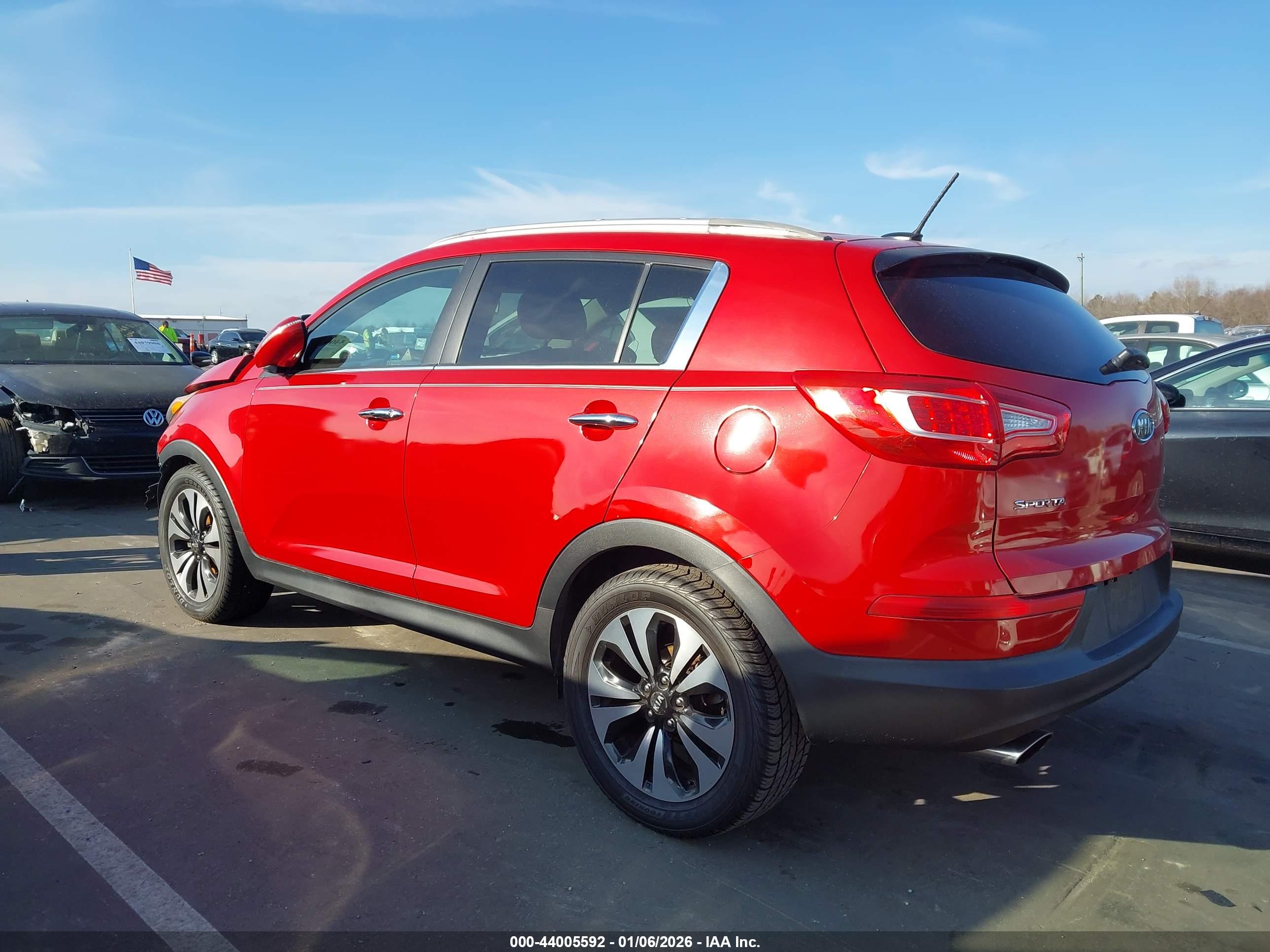 KIA SPORTAGE image 3