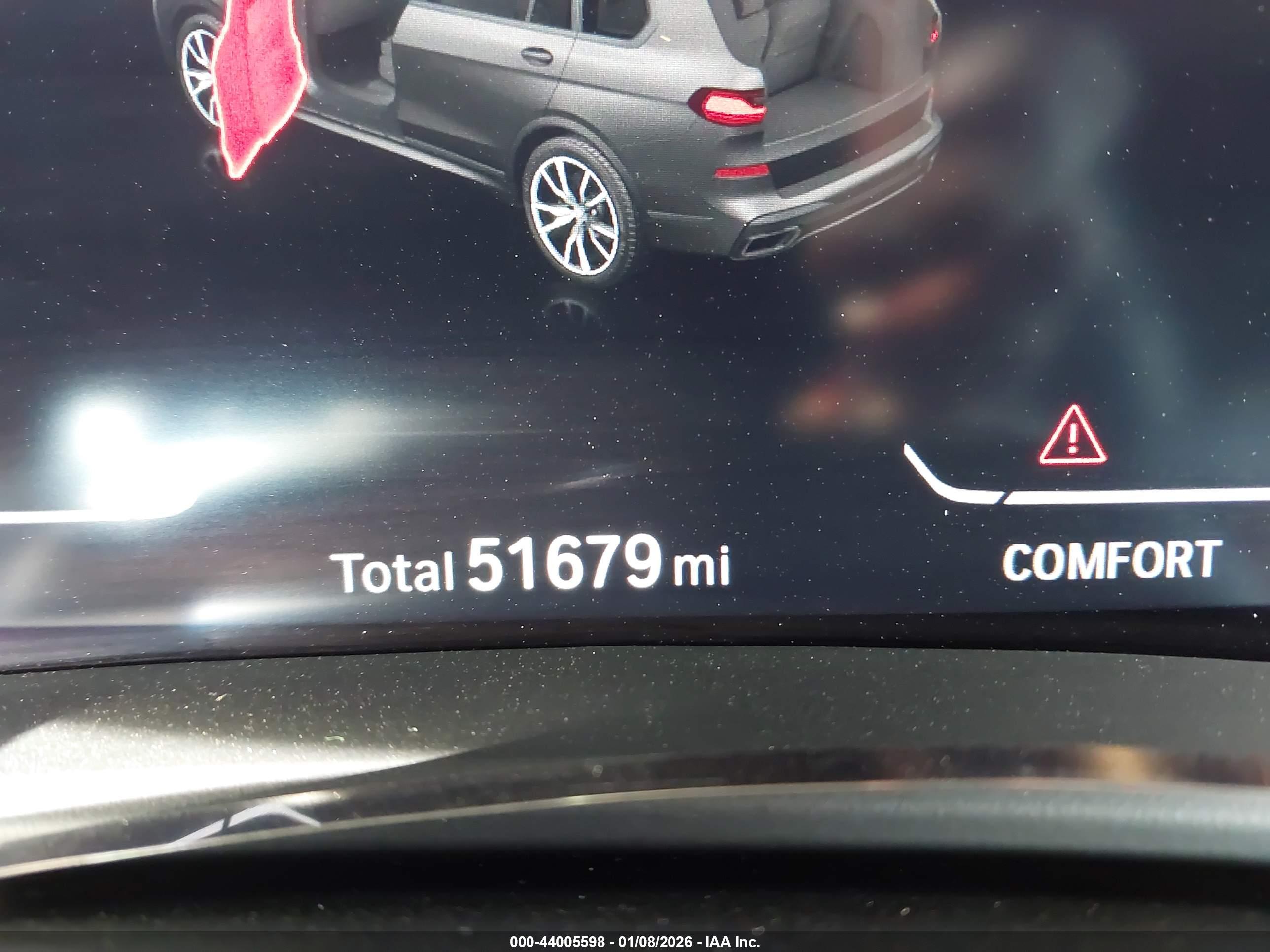 BMW X7 image 7