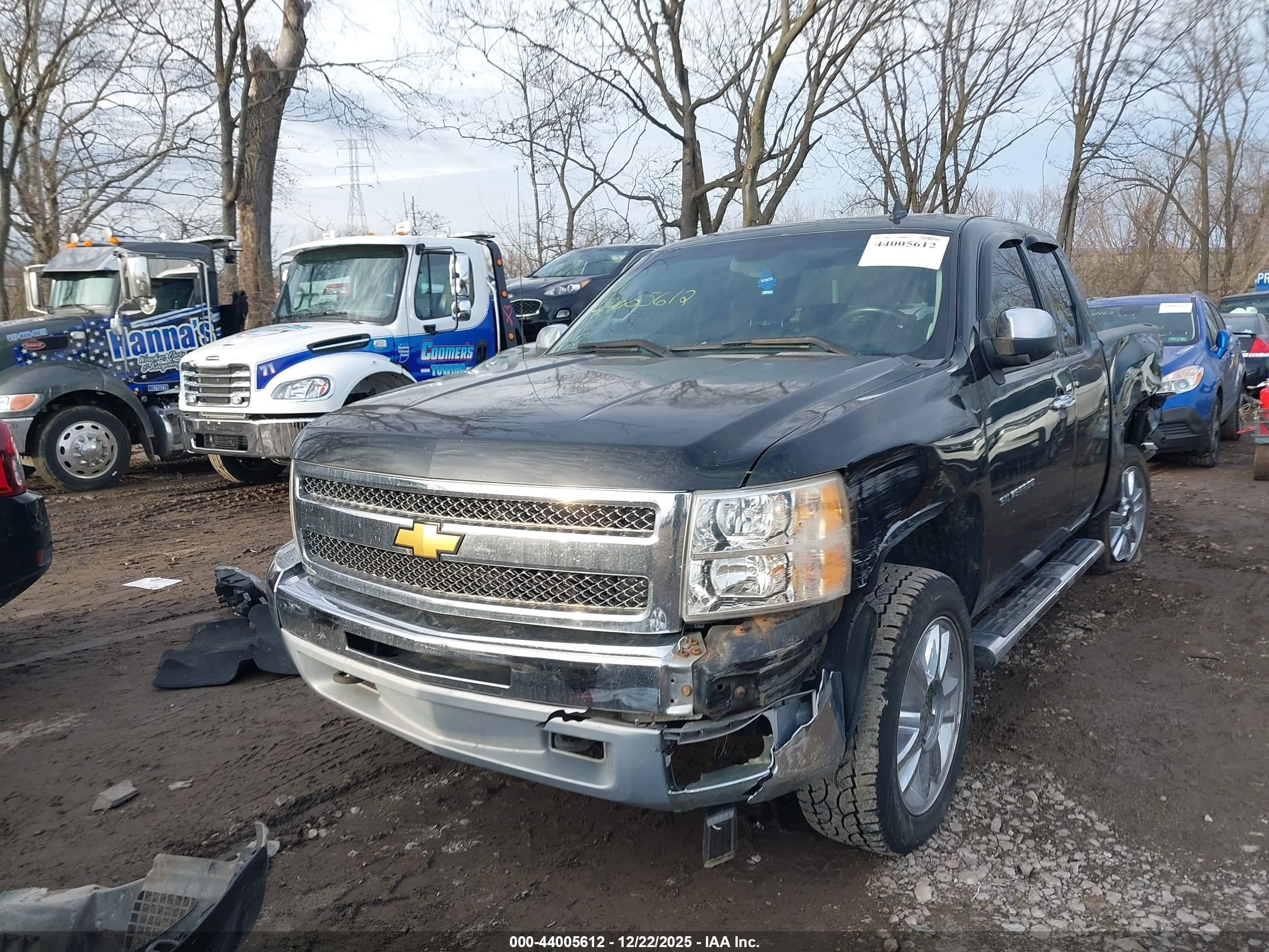CHEVROLET SILVERADO image 2