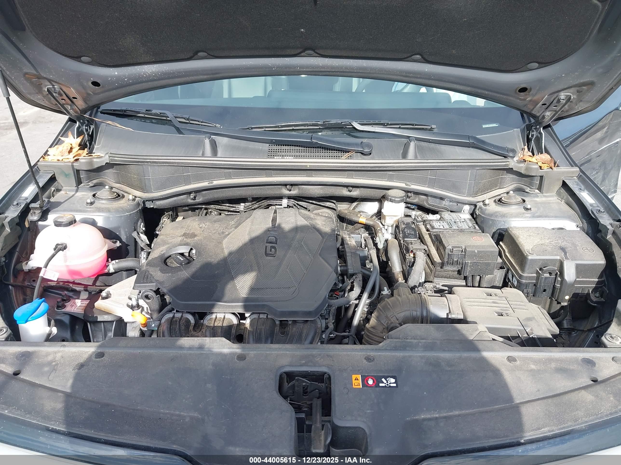KIA SPORTAGE image 10