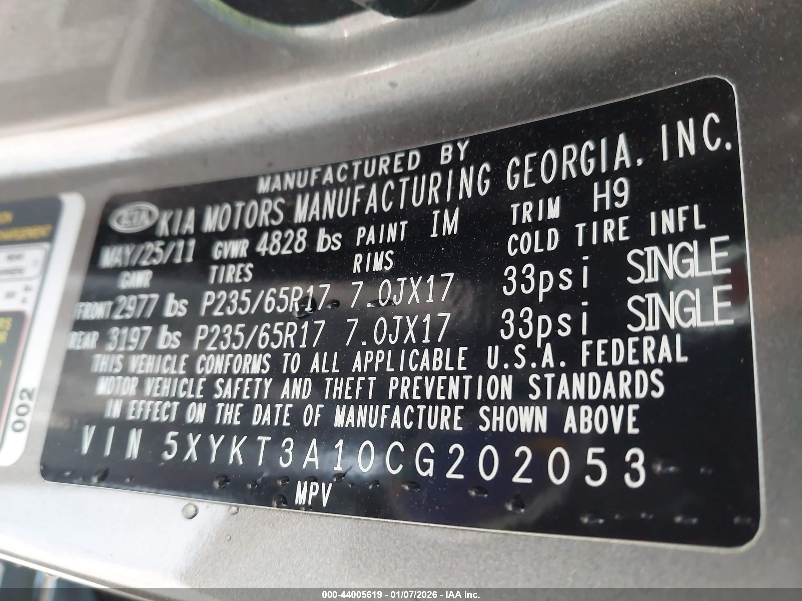 KIA SORENTO image 9