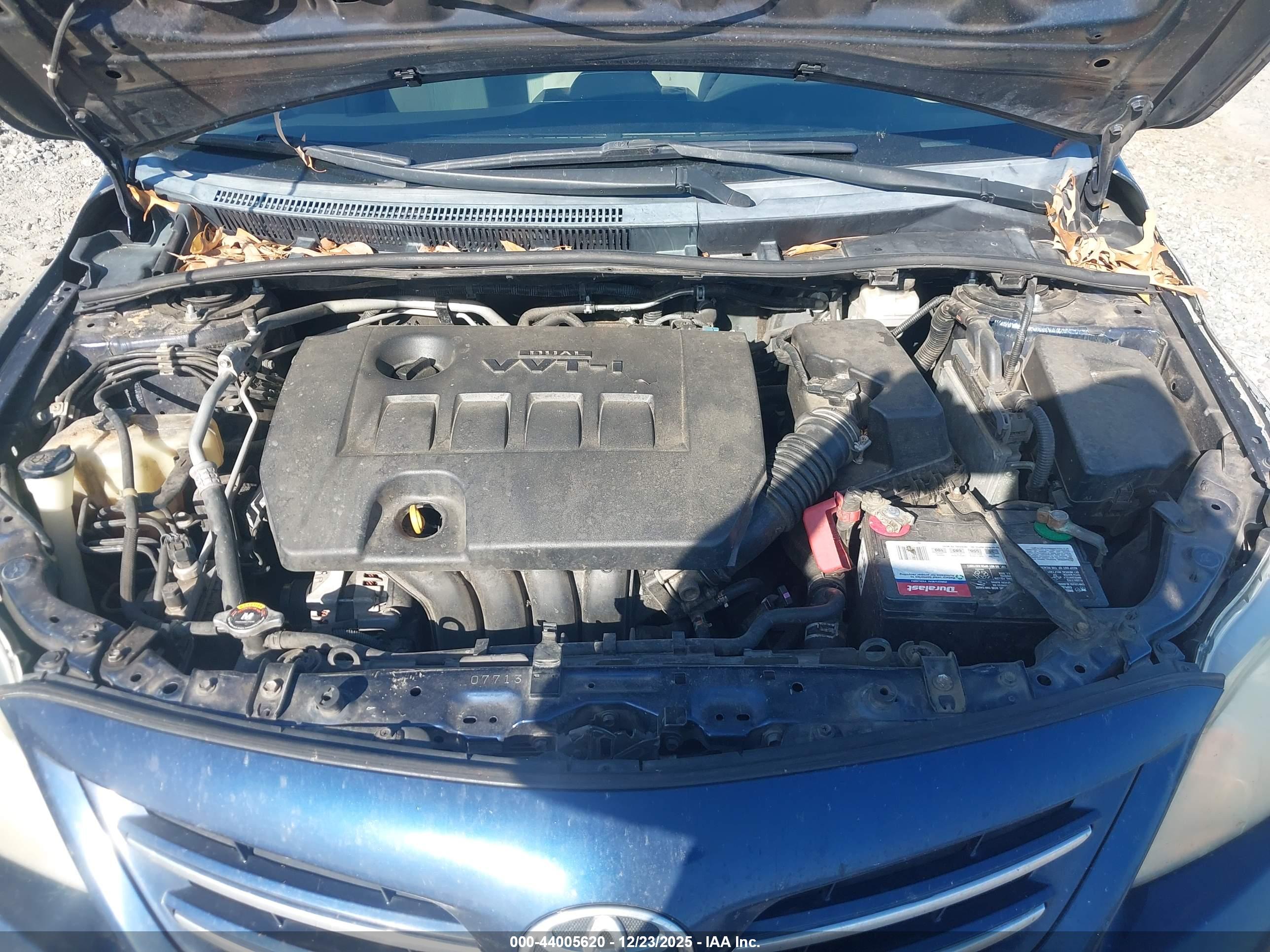 TOYOTA COROLLA image 10