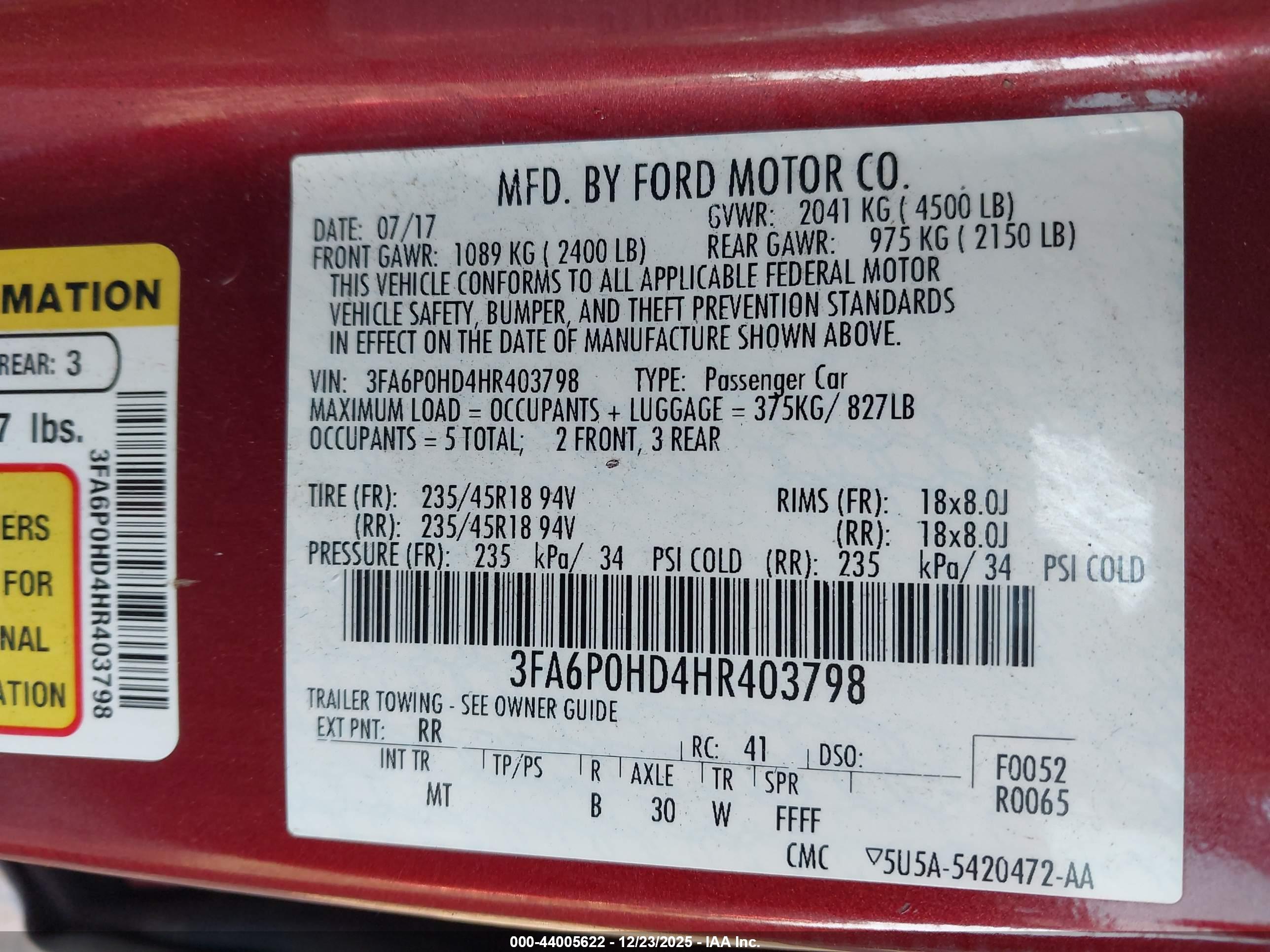 FORD FUSION image 9