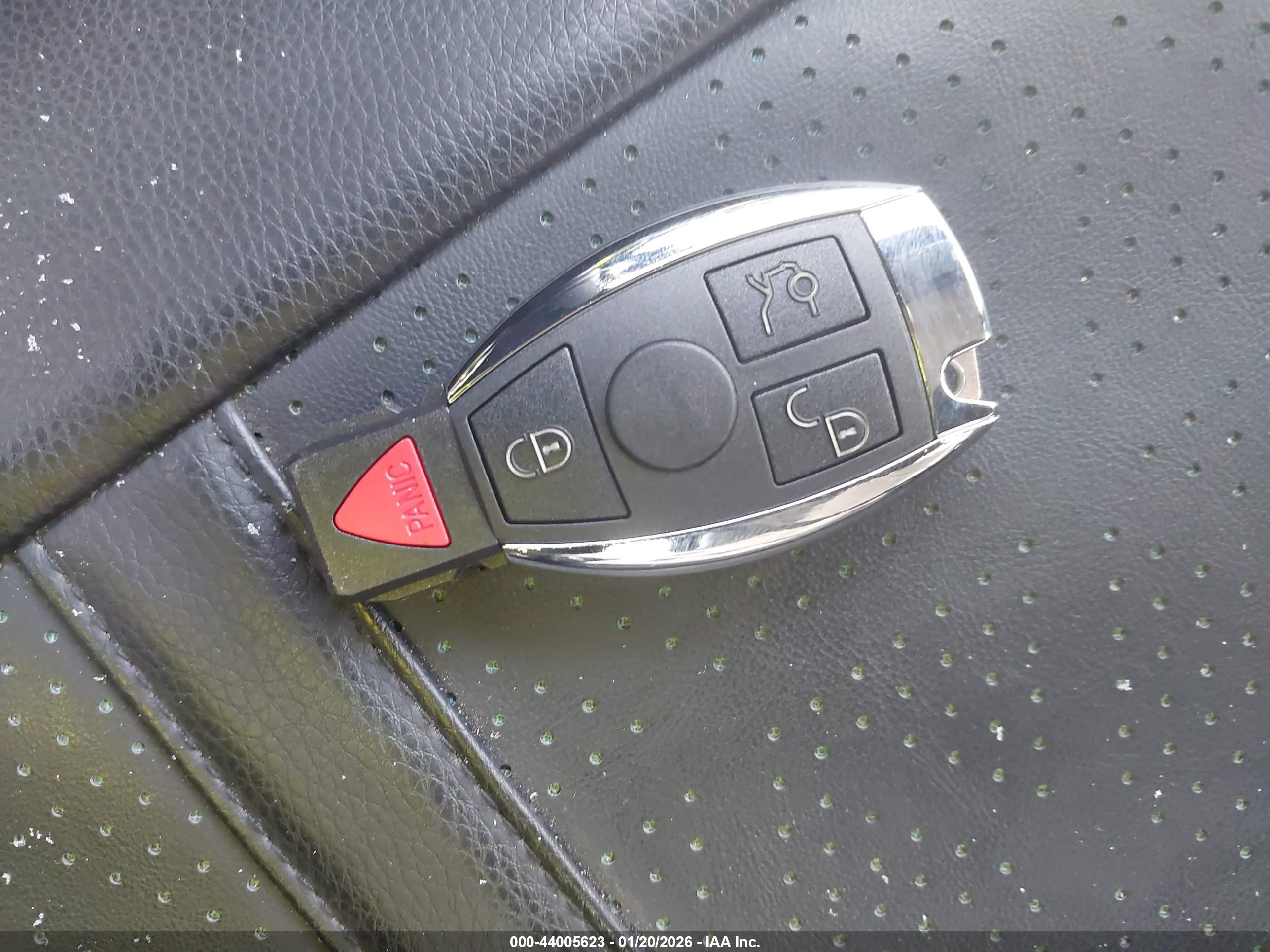 MERCEDES-BENZ CLA image 11