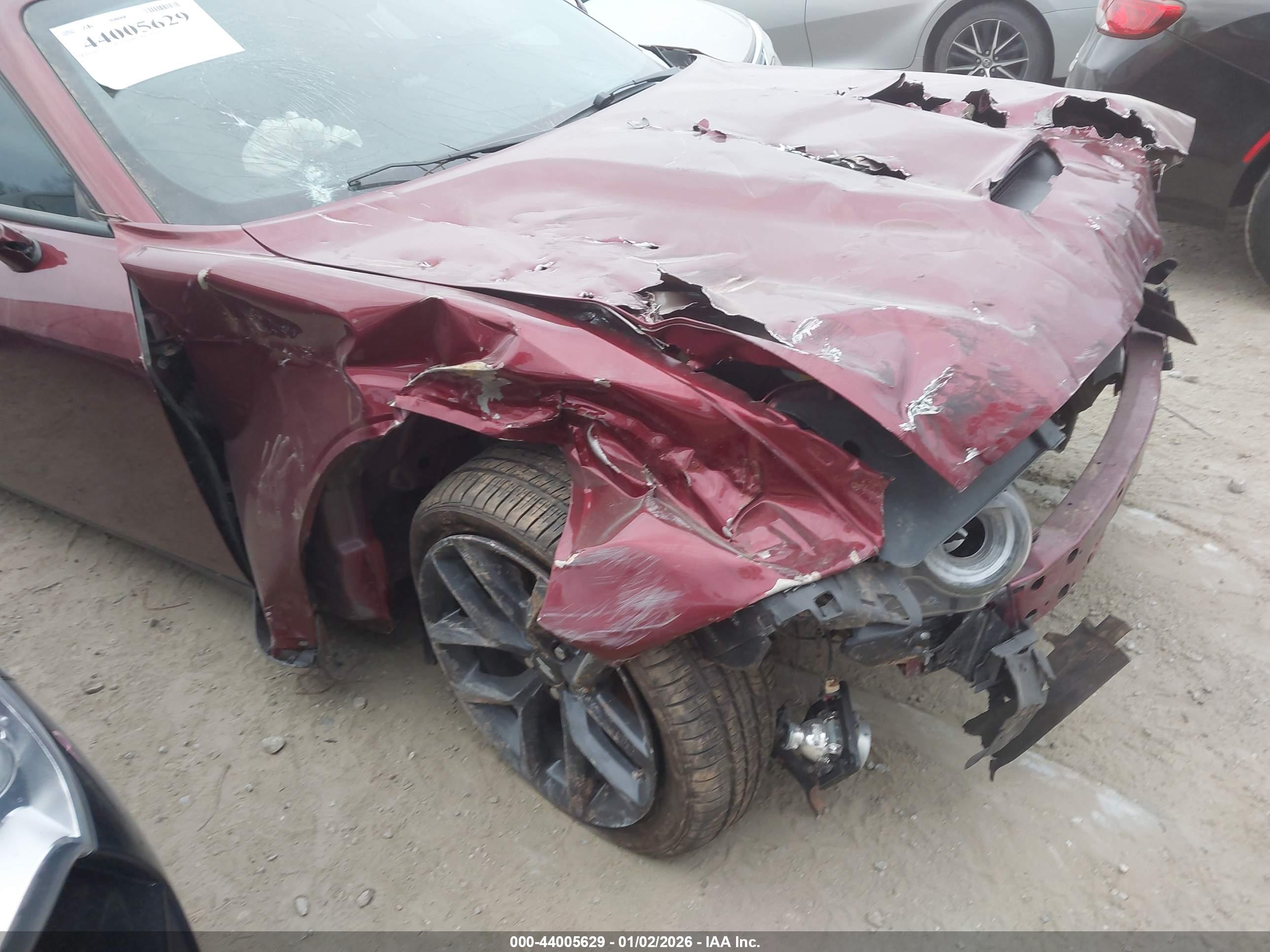 DODGE CHALLENGER image 6