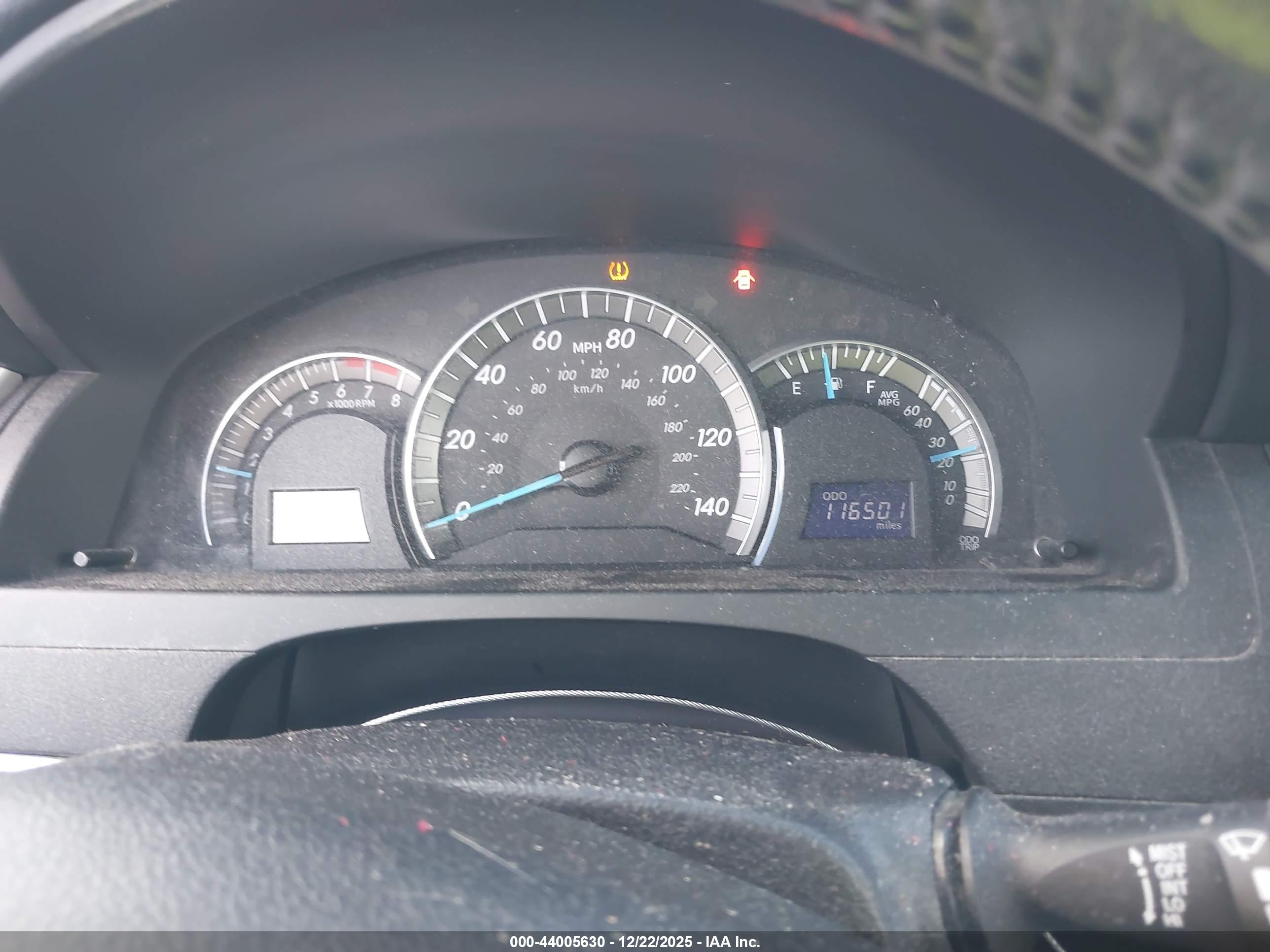 TOYOTA CAMRY image 7