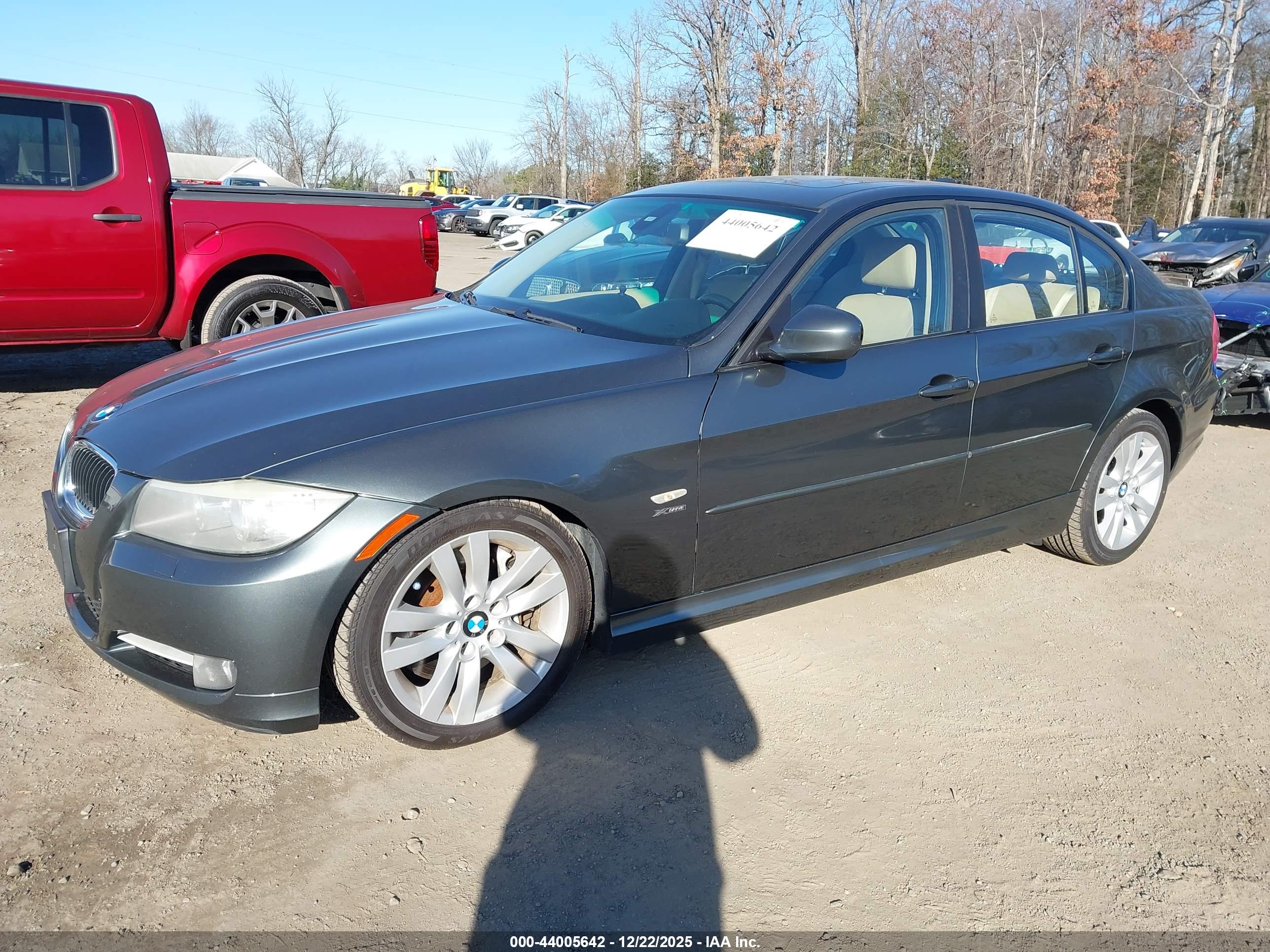 BMW 335I image 2
