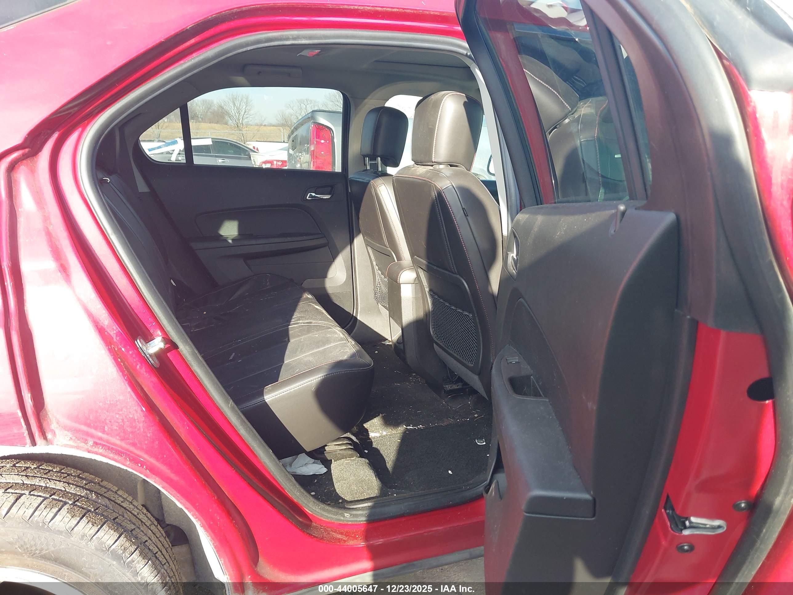 CHEVROLET EQUINOX image 8
