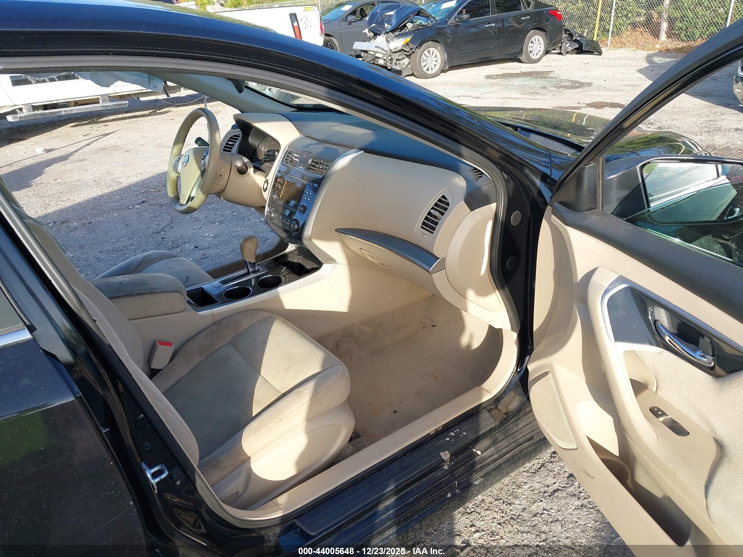 NISSAN ALTIMA image 5