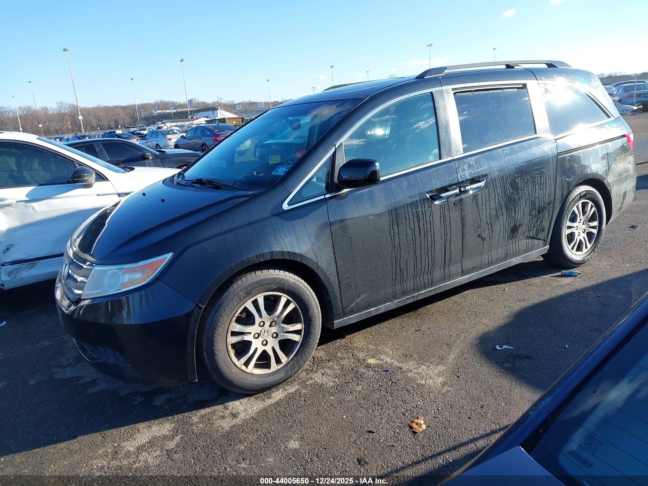 HONDA ODYSSEY image 2
