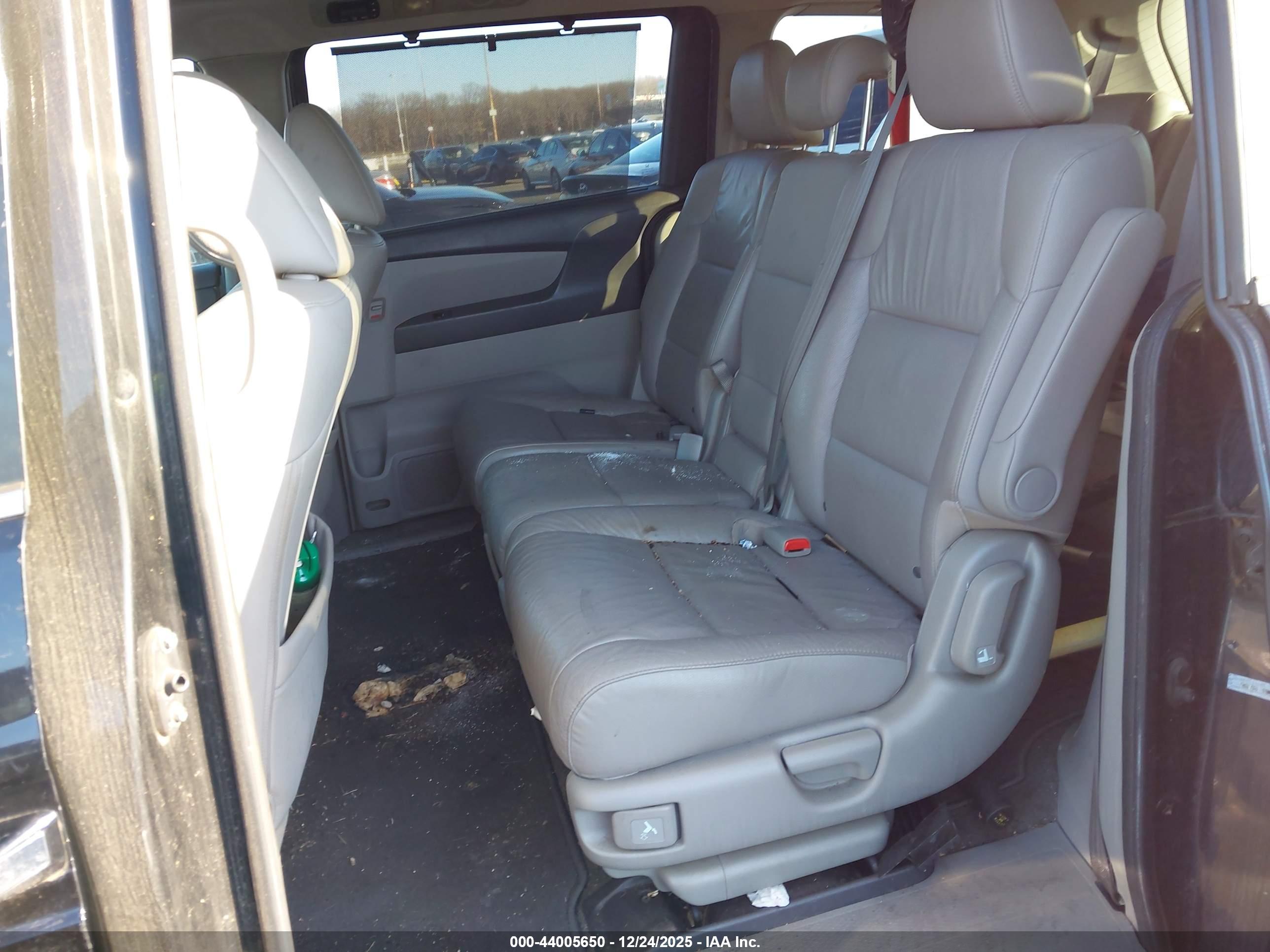 HONDA ODYSSEY image 8