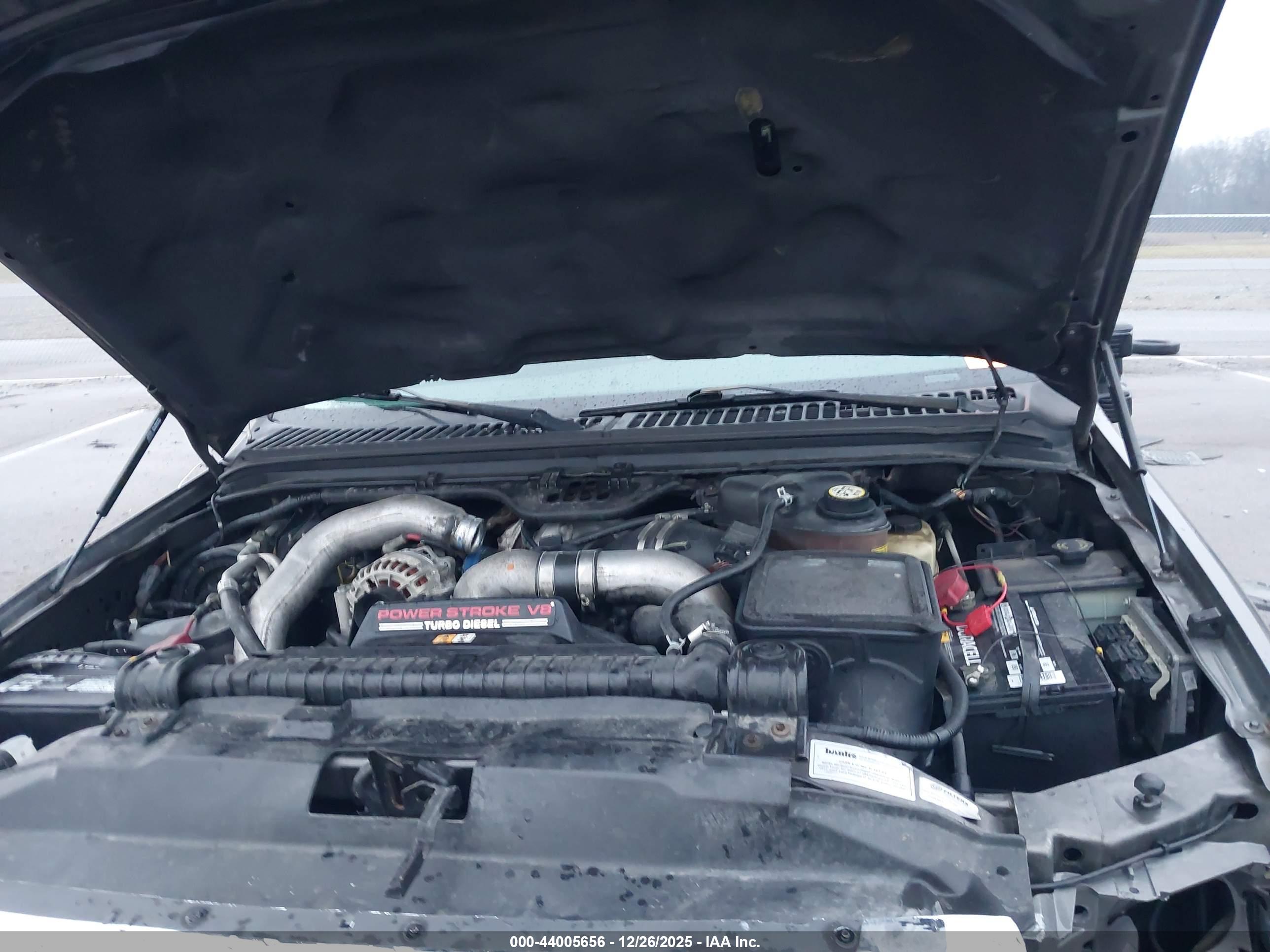 FORD F-250 image 10