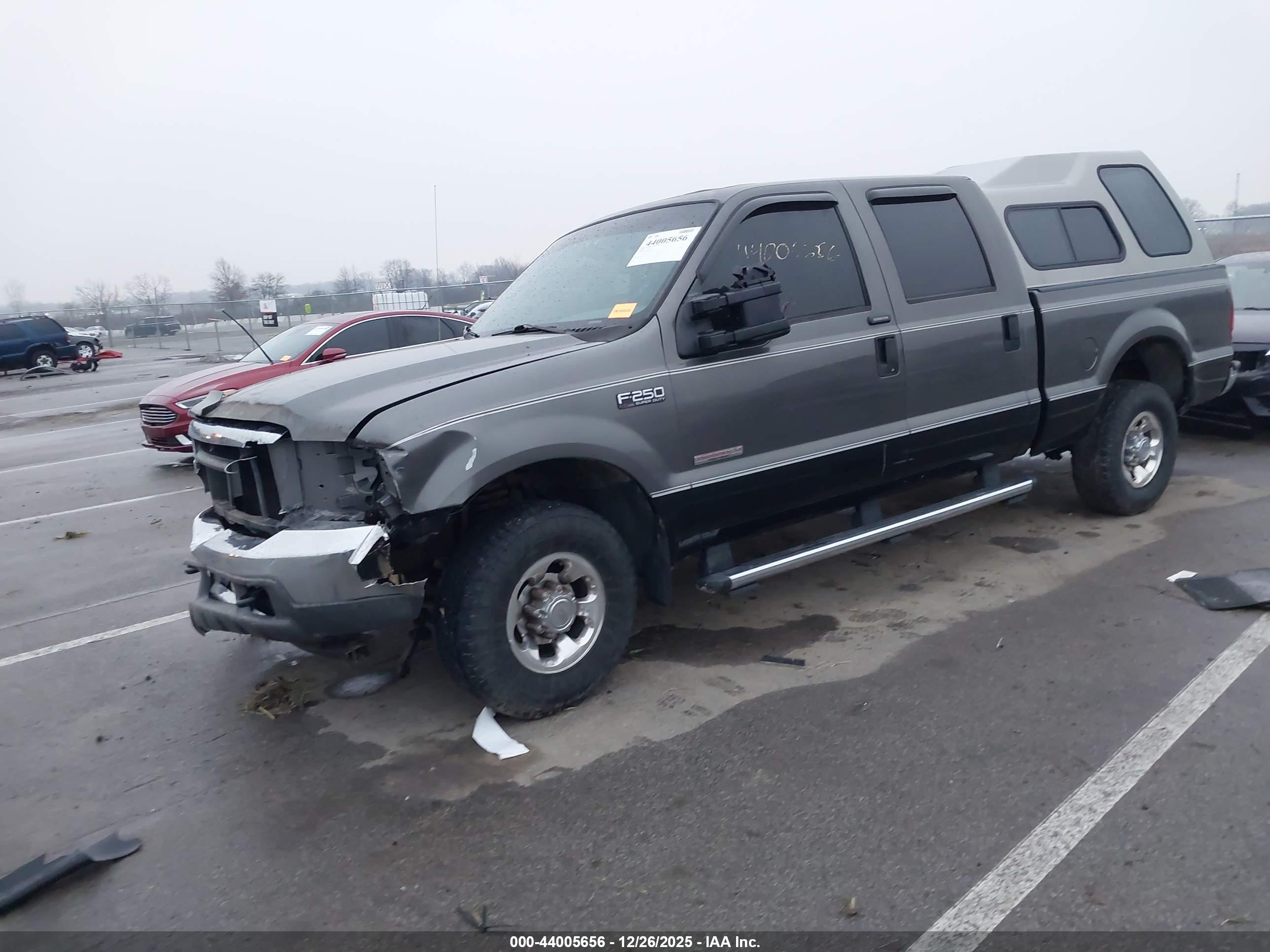 FORD F-250 image 2