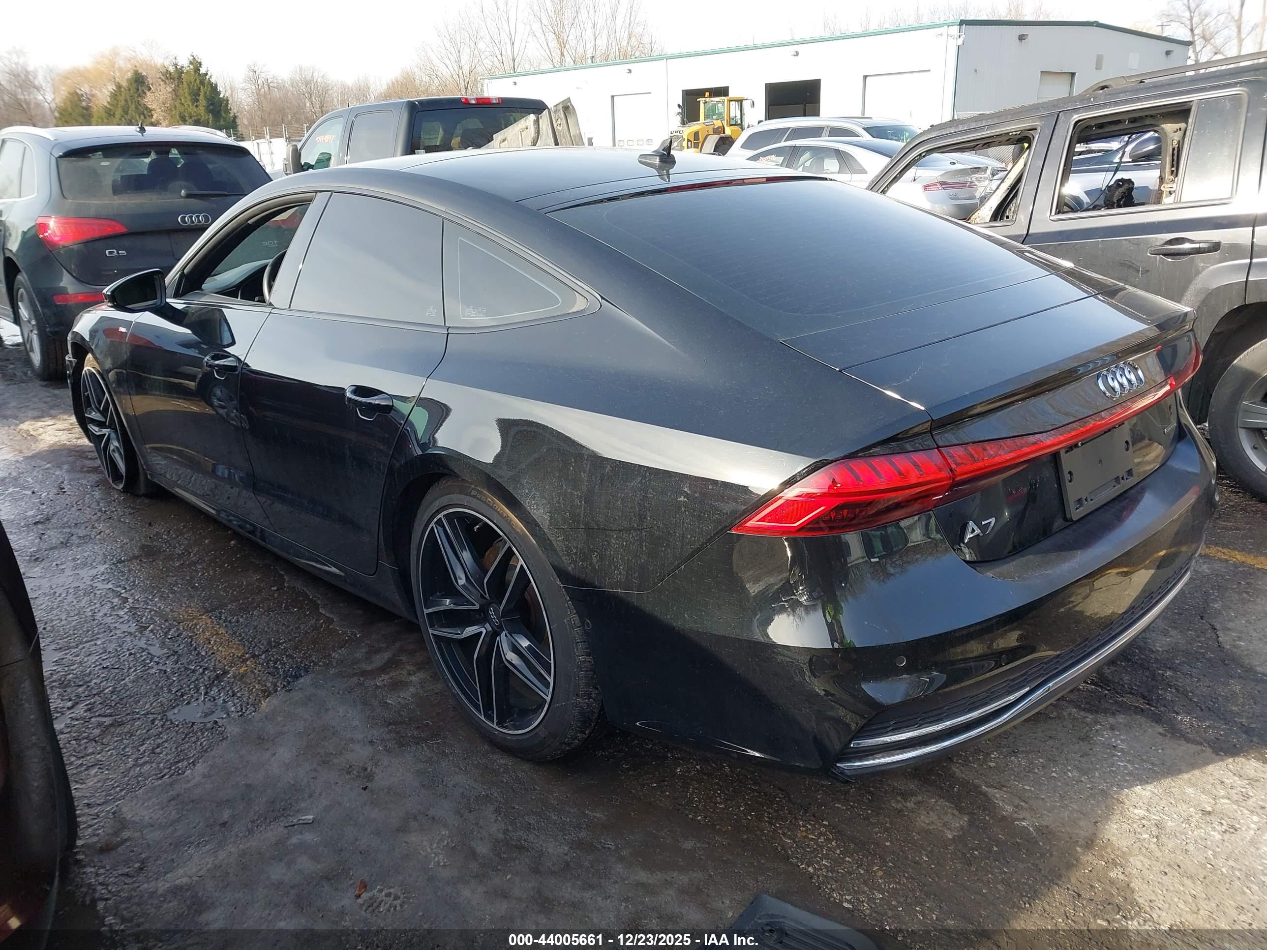 AUDI A7 image 3