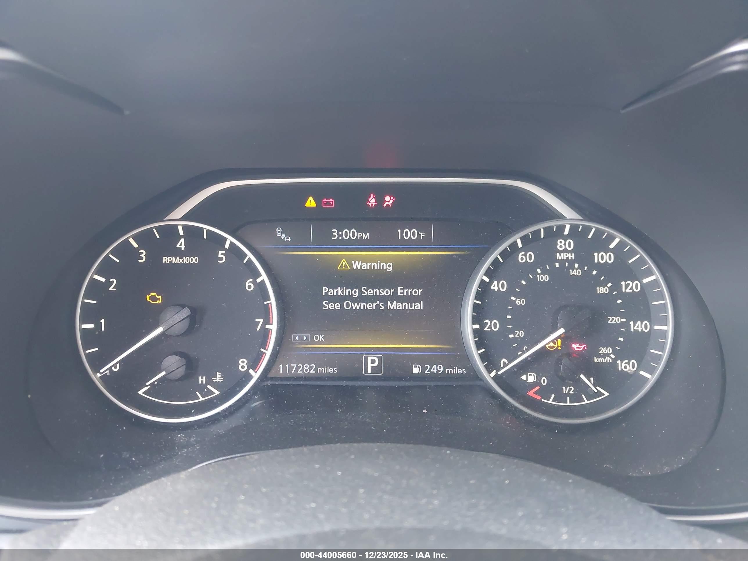 NISSAN MAXIMA image 7