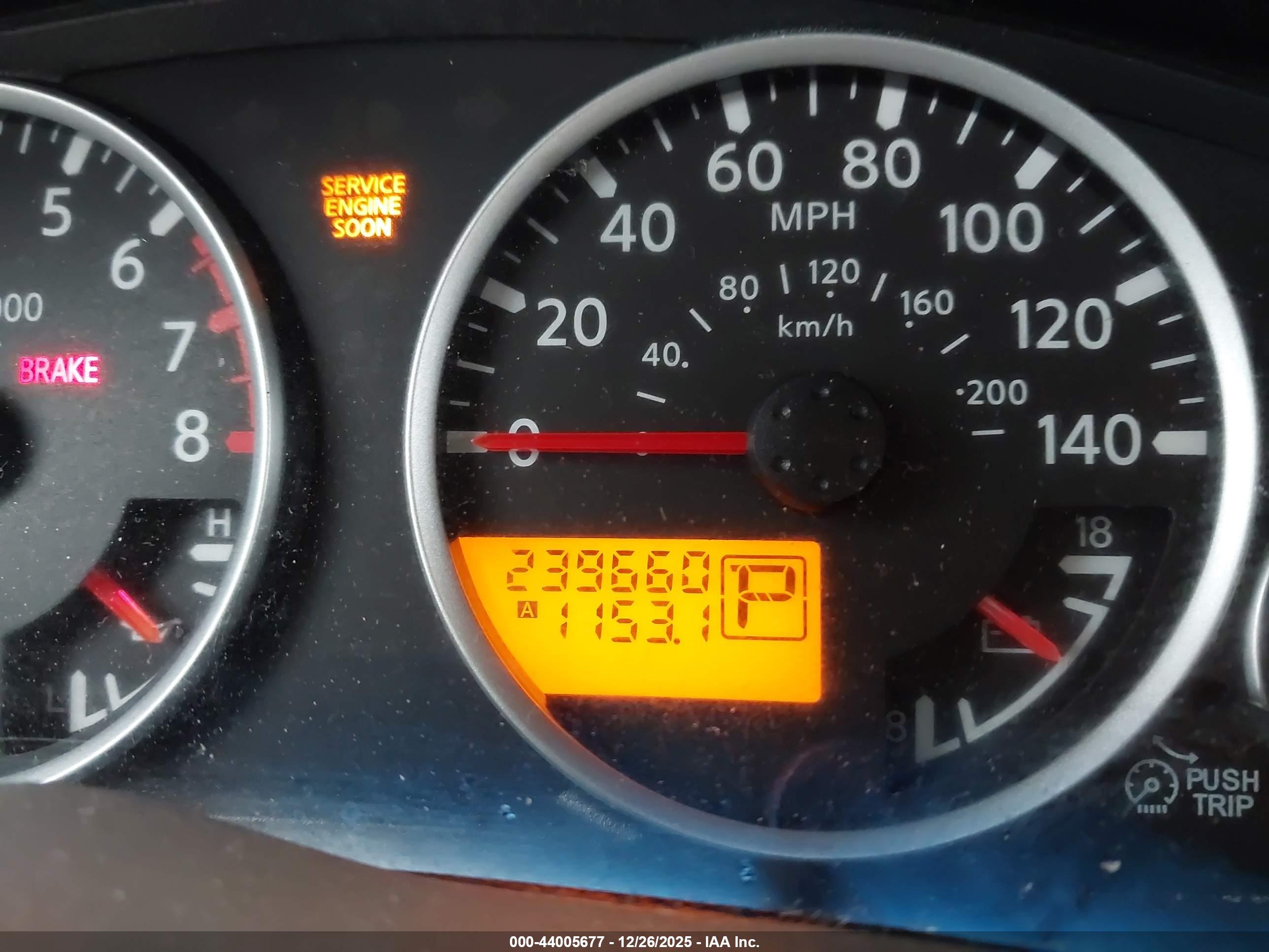 NISSAN PATHFINDER image 7
