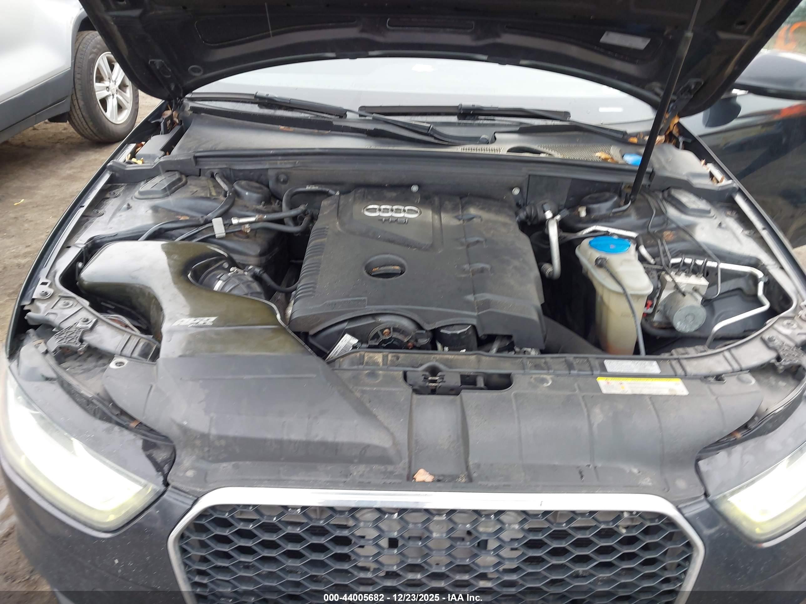 AUDI A4 image 10
