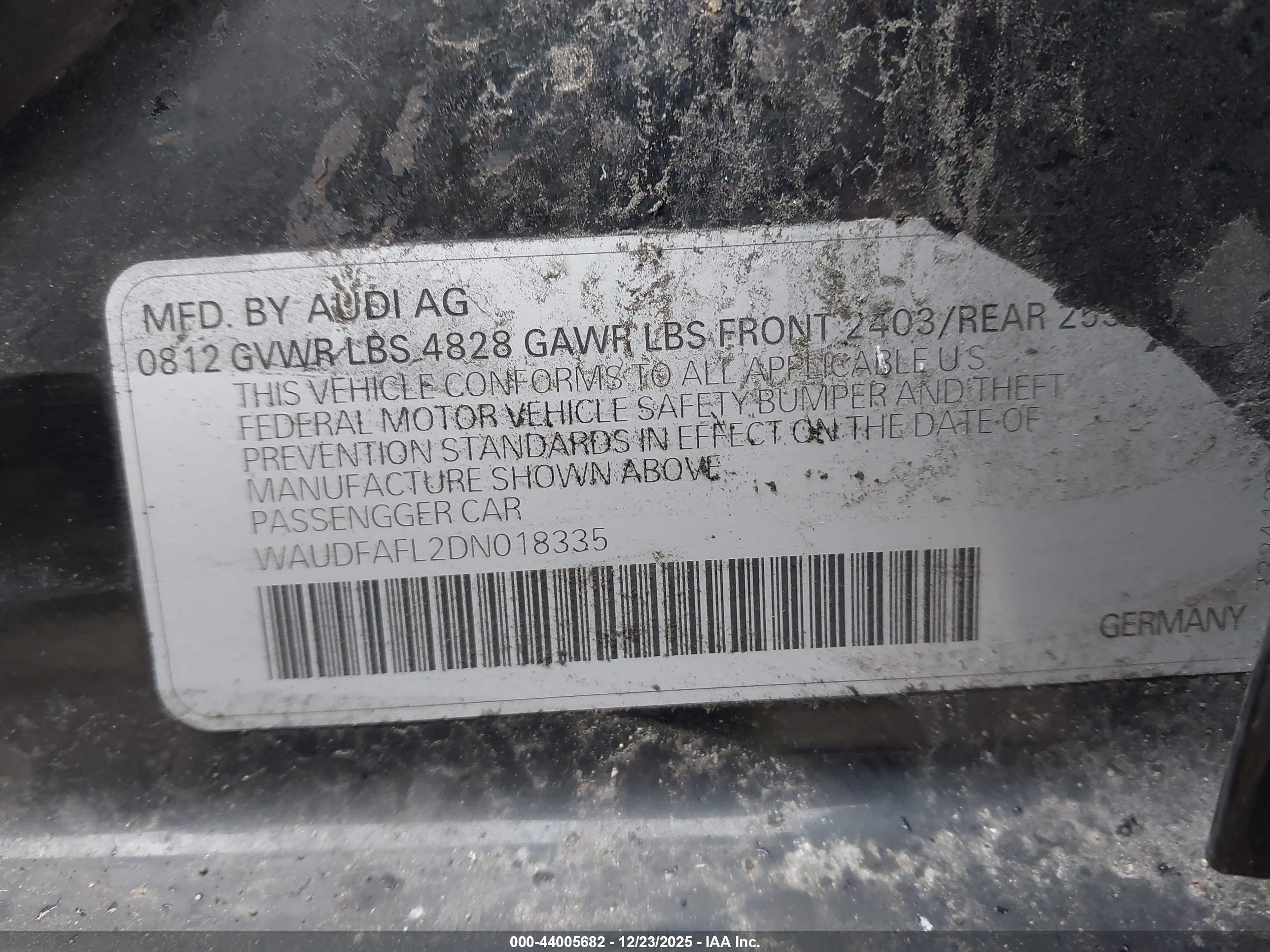 AUDI A4 image 9