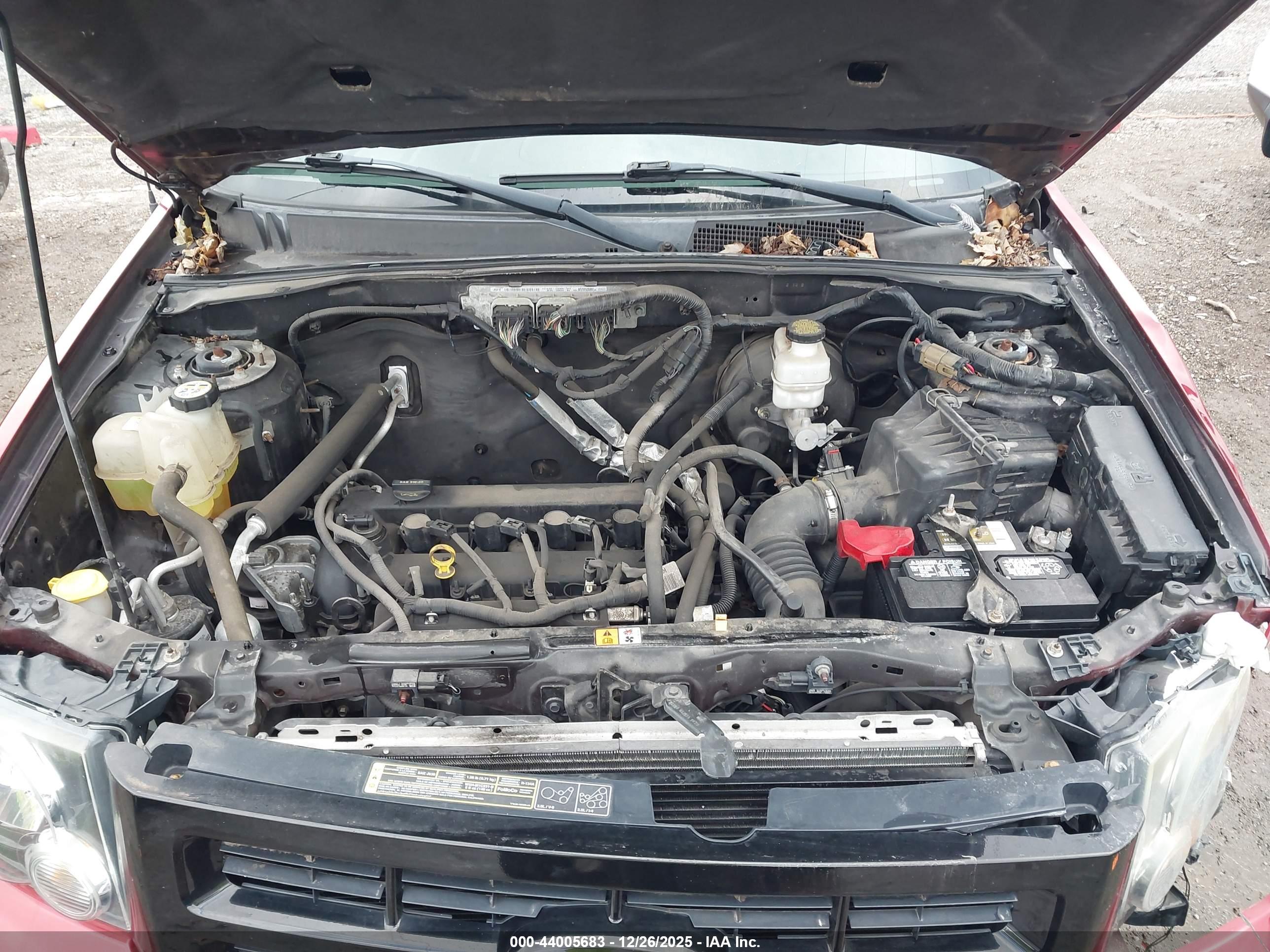 FORD ESCAPE image 10