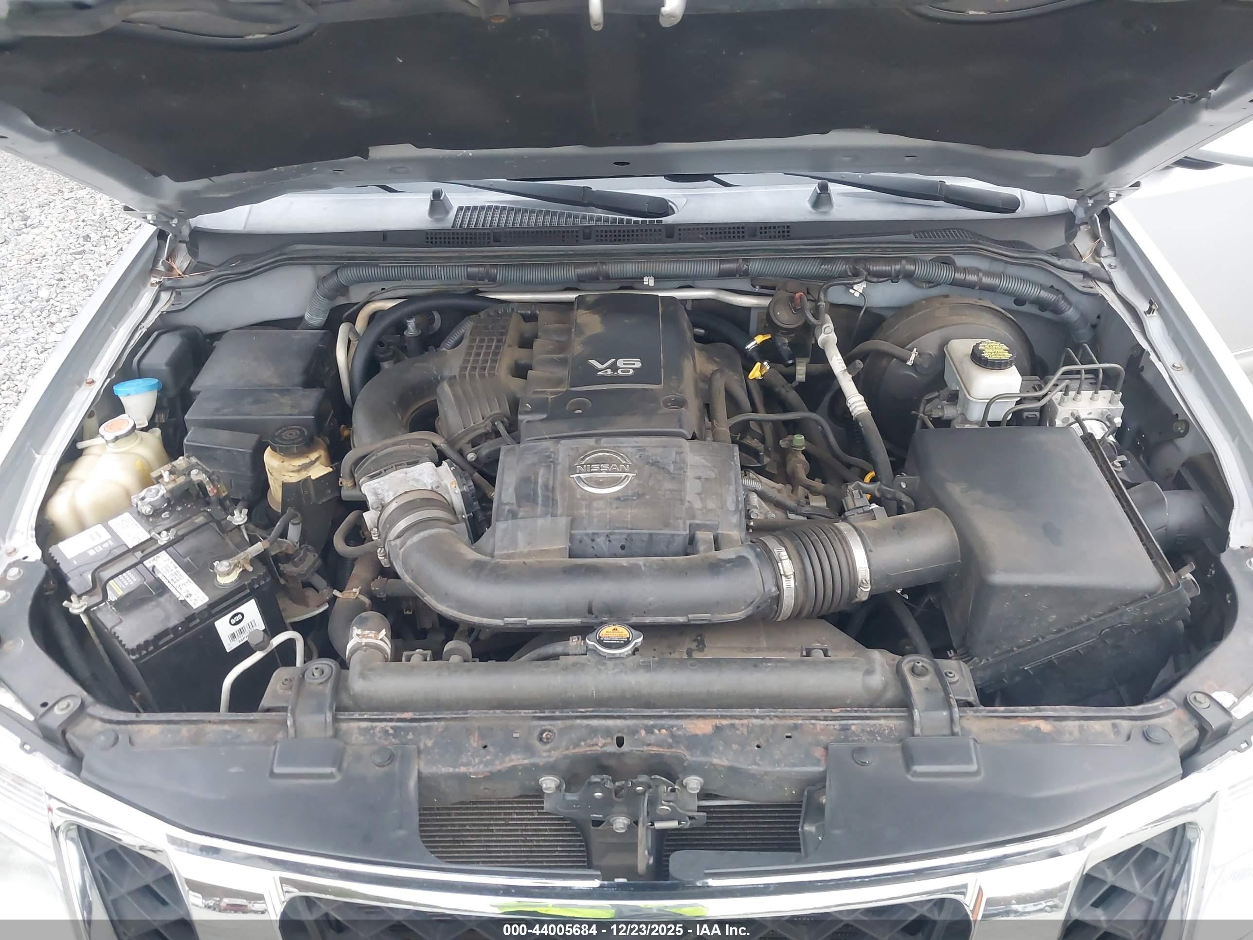 NISSAN PATHFINDER image 10