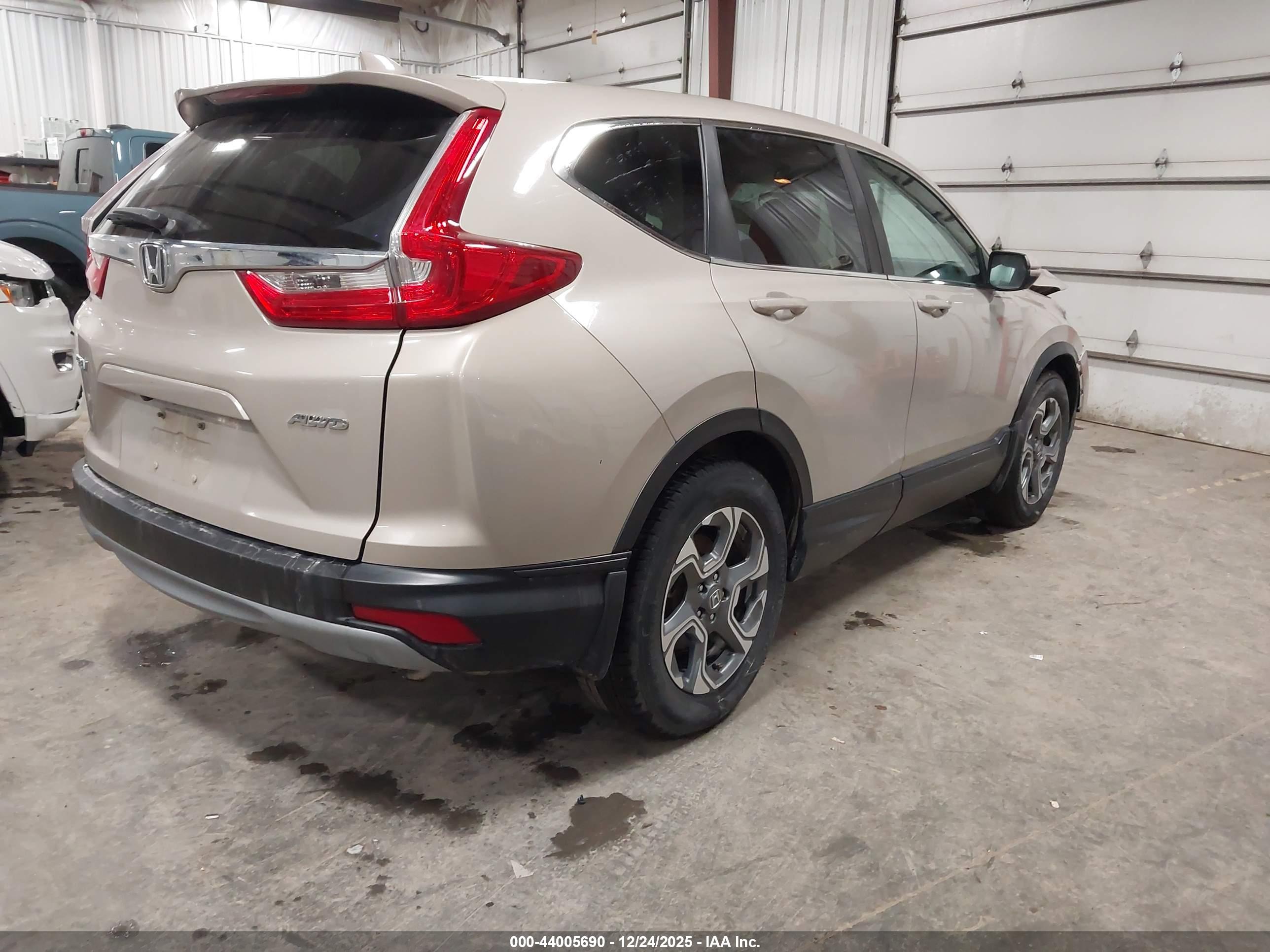 HONDA CR-V image 4