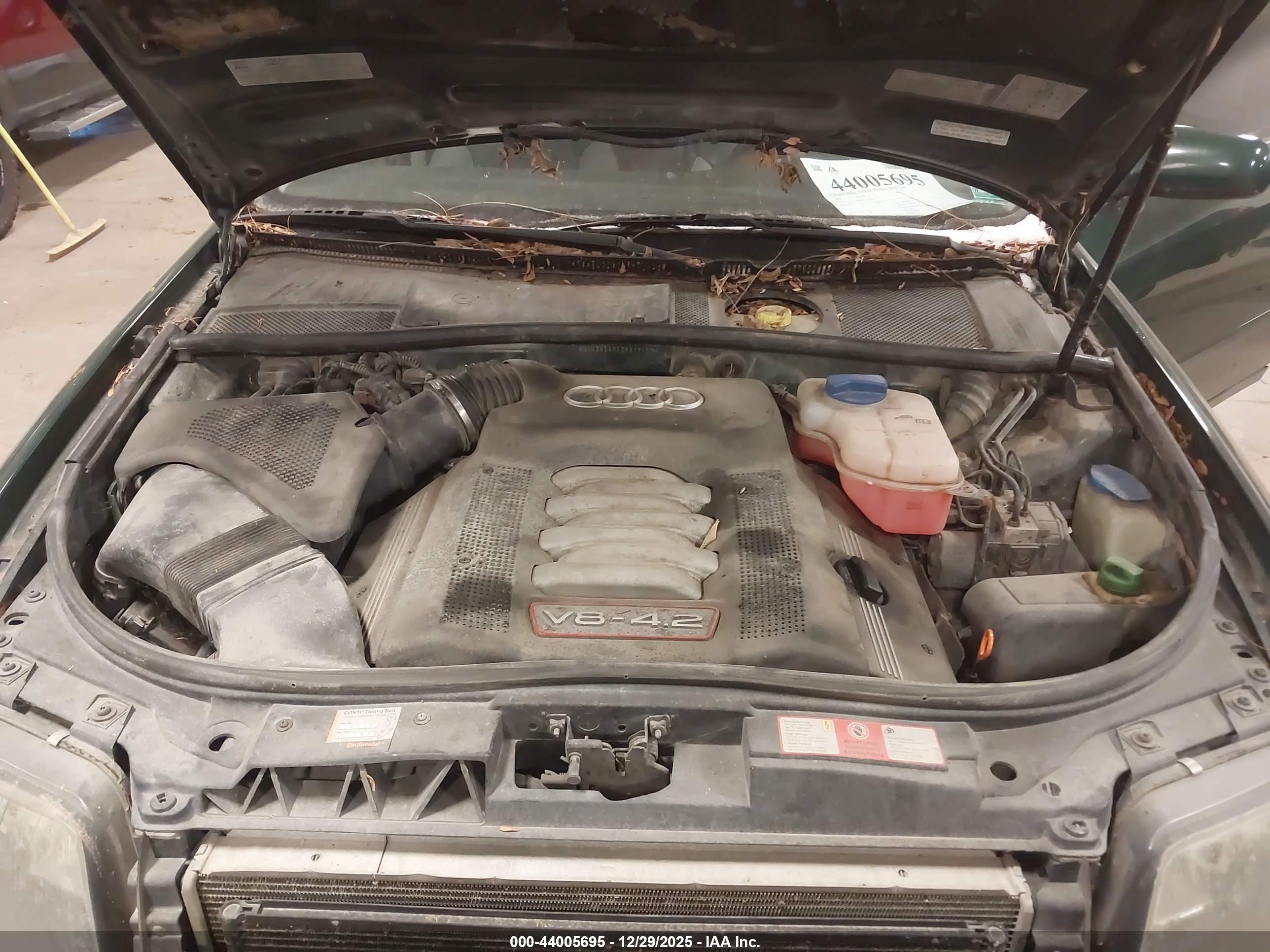 AUDI S6 image 10