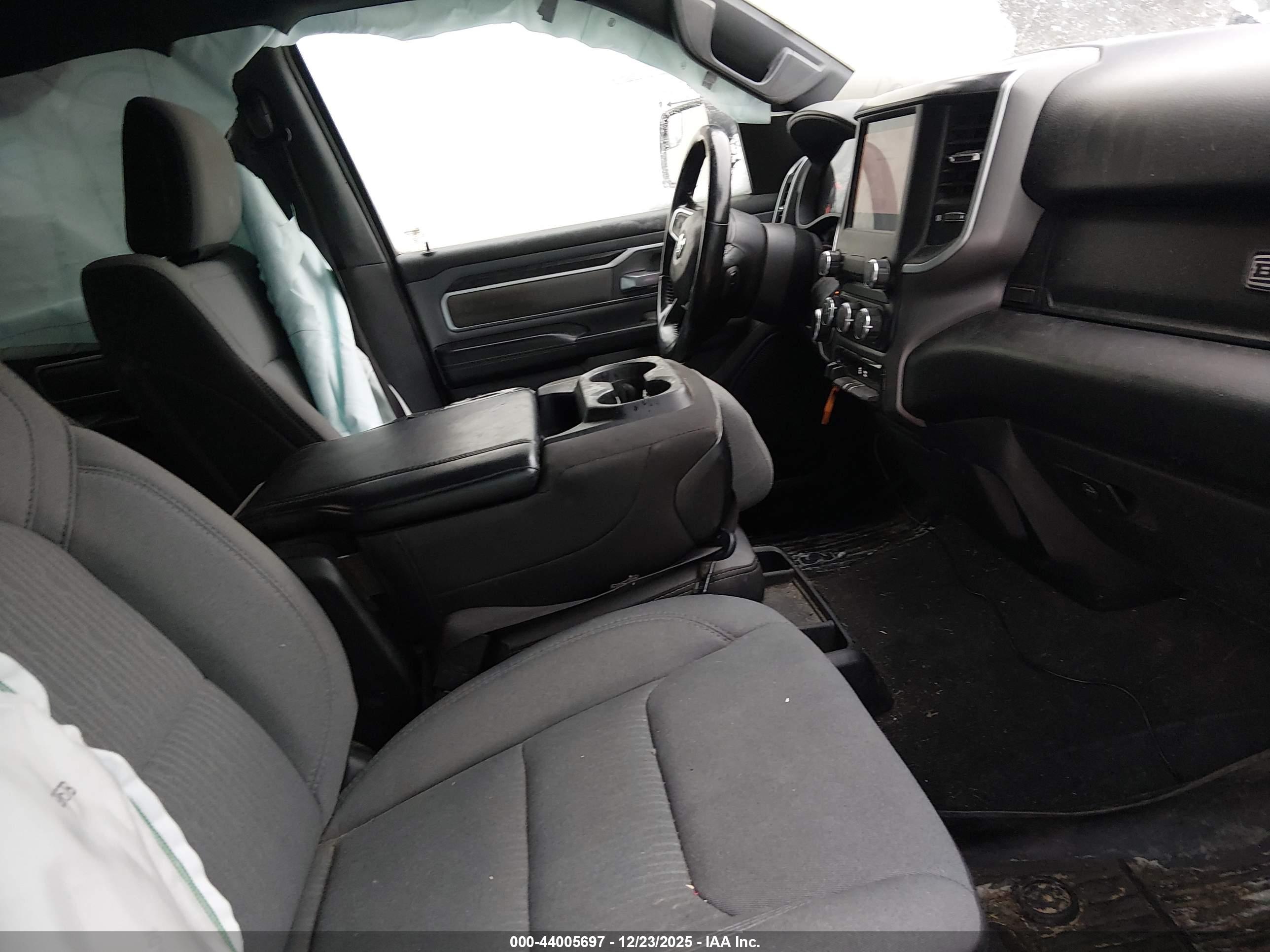 RAM 1500 image 5
