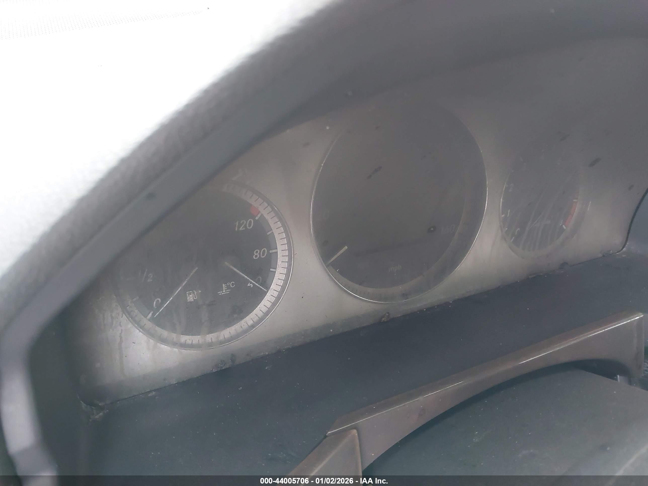 MERCEDES-BENZ GLK image 7