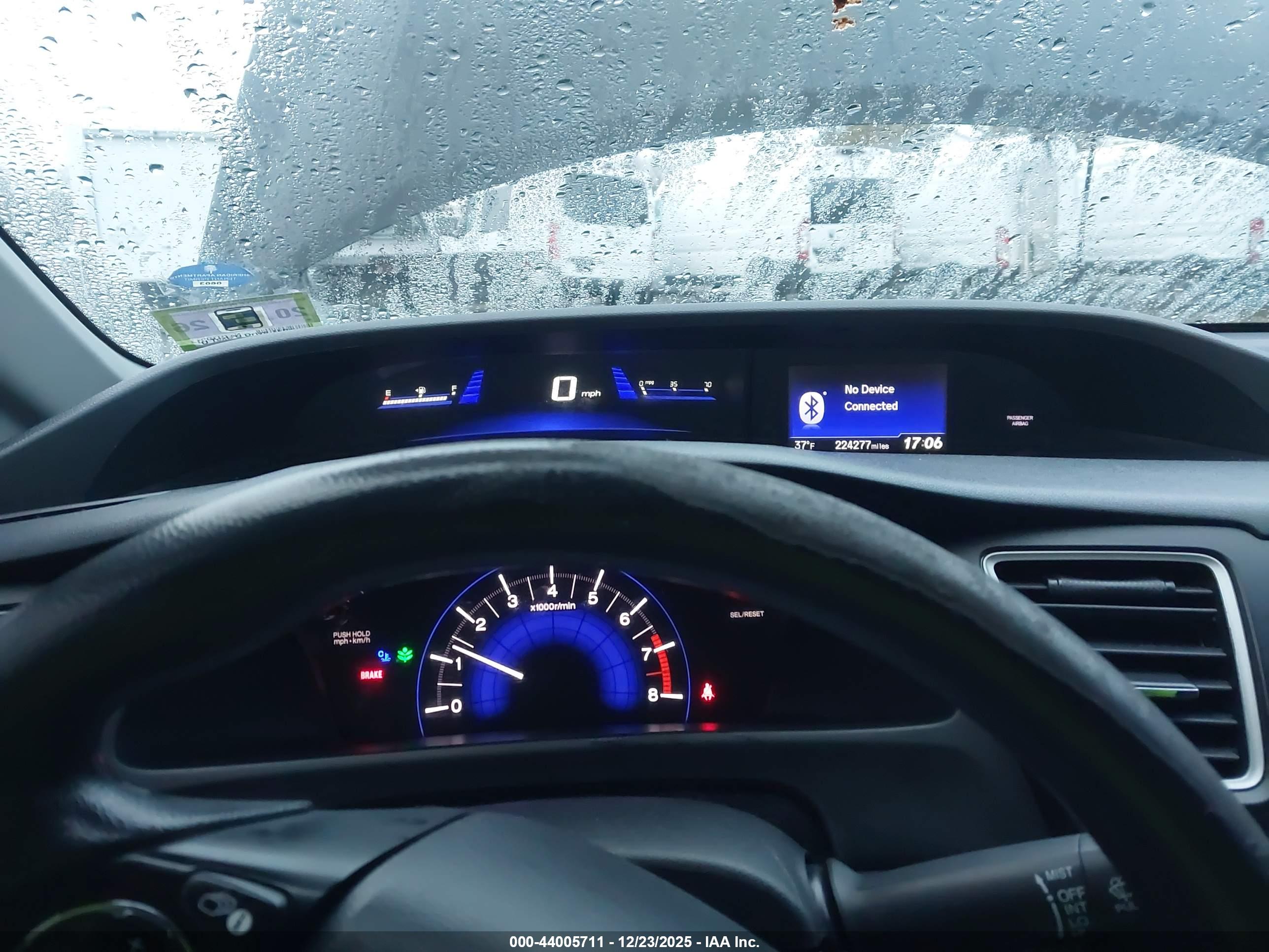 HONDA CIVIC image 7
