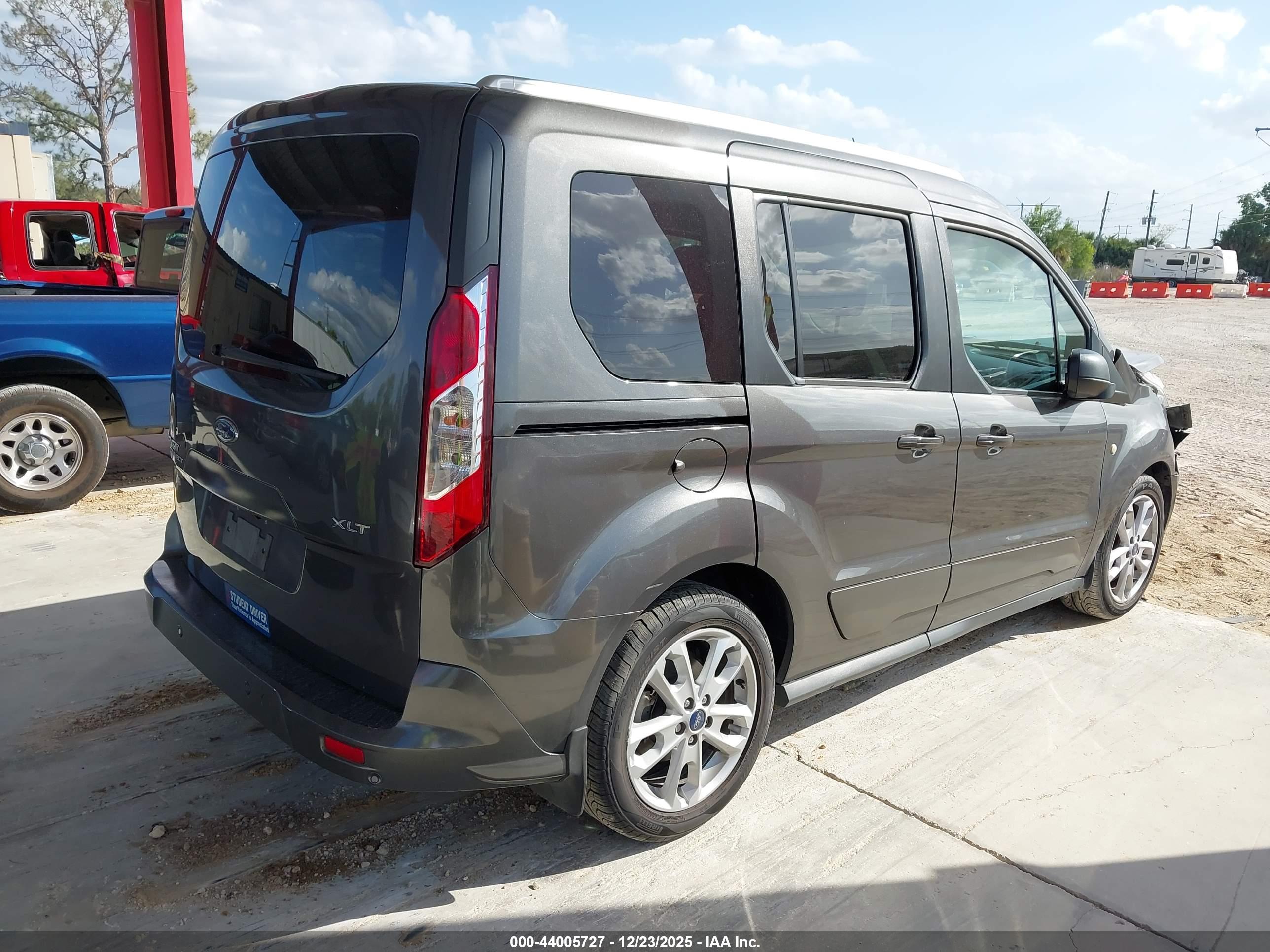 FORD TRANSIT image 4
