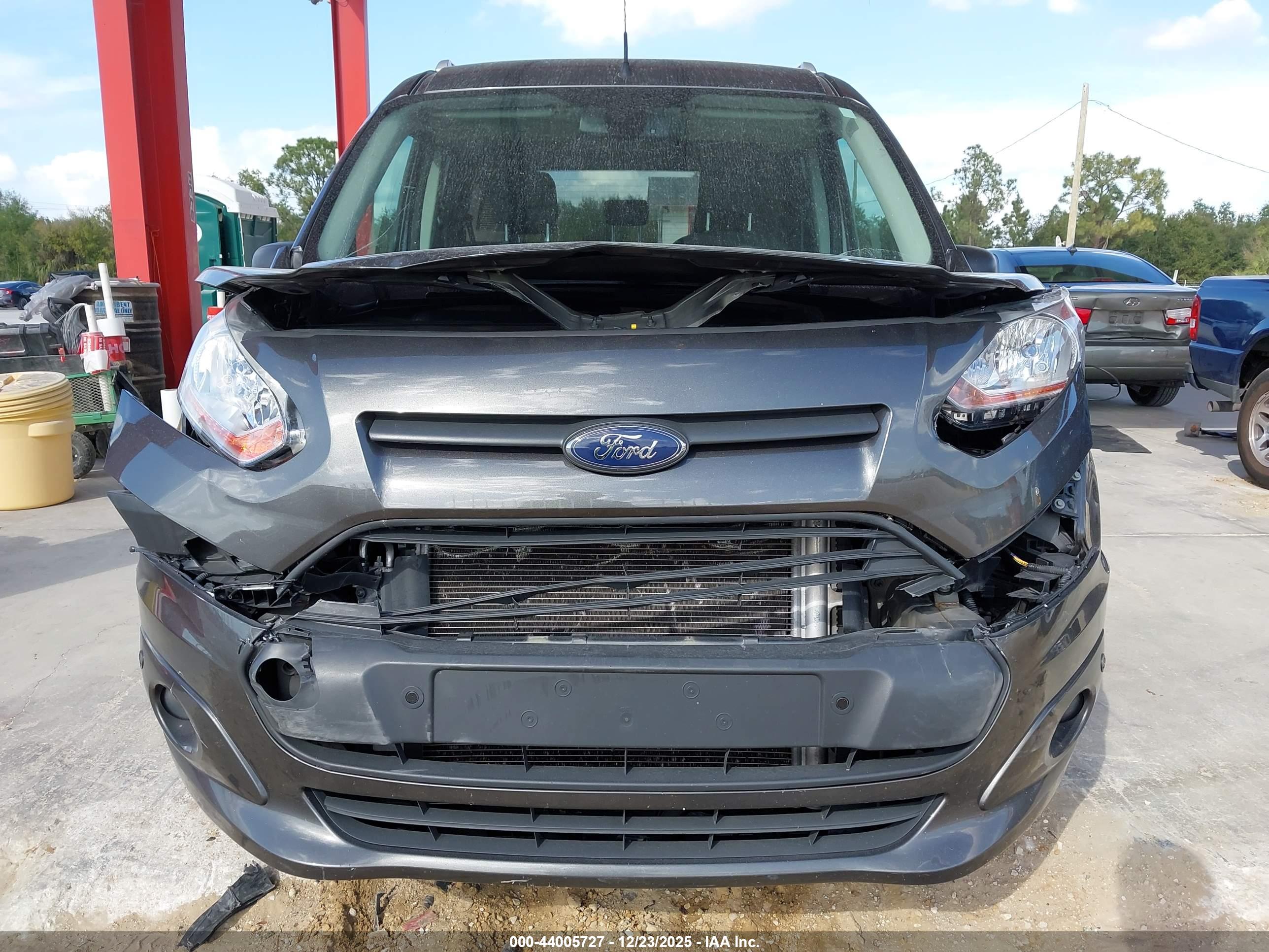 FORD TRANSIT image 6