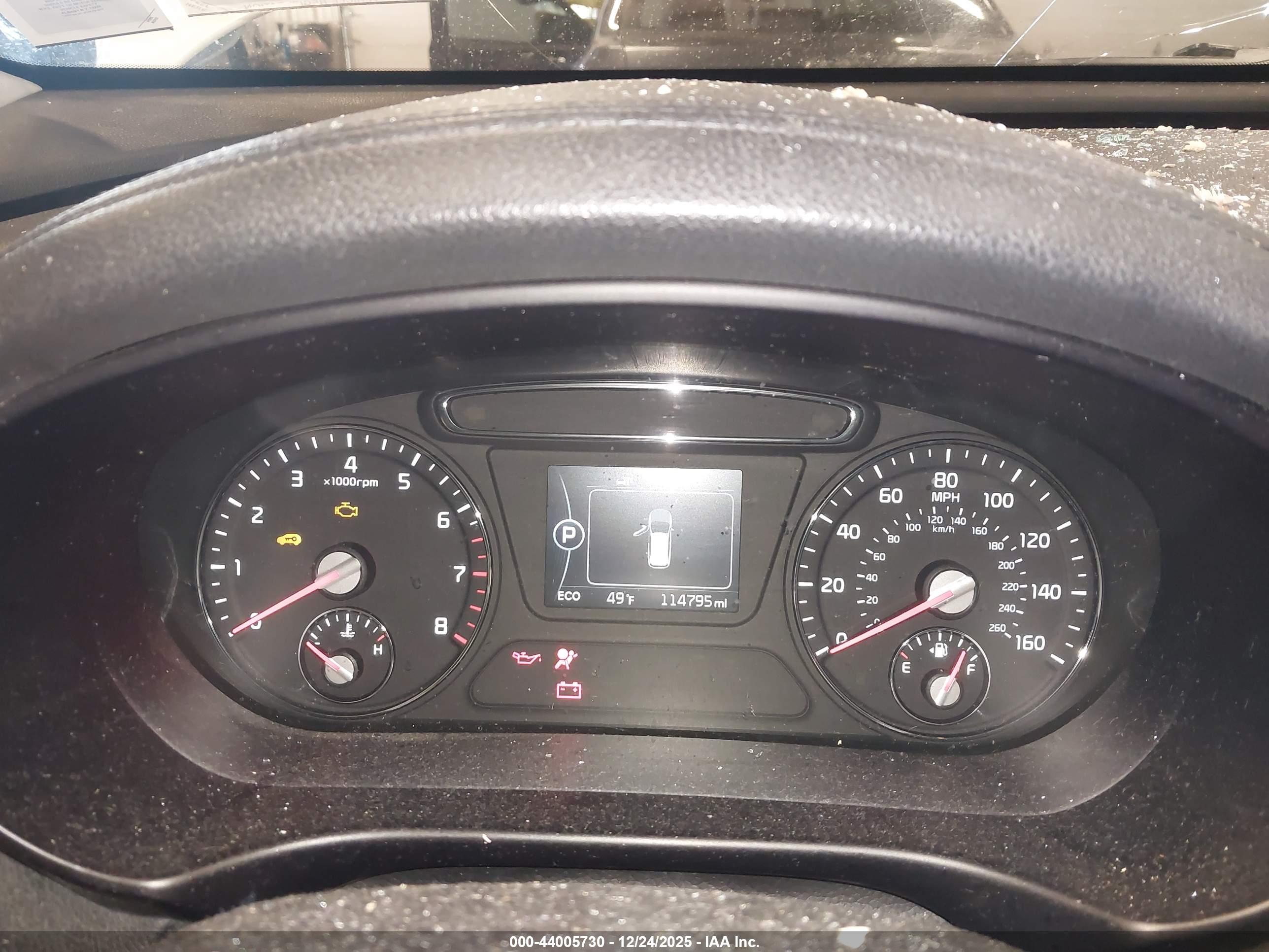 KIA SORENTO image 7