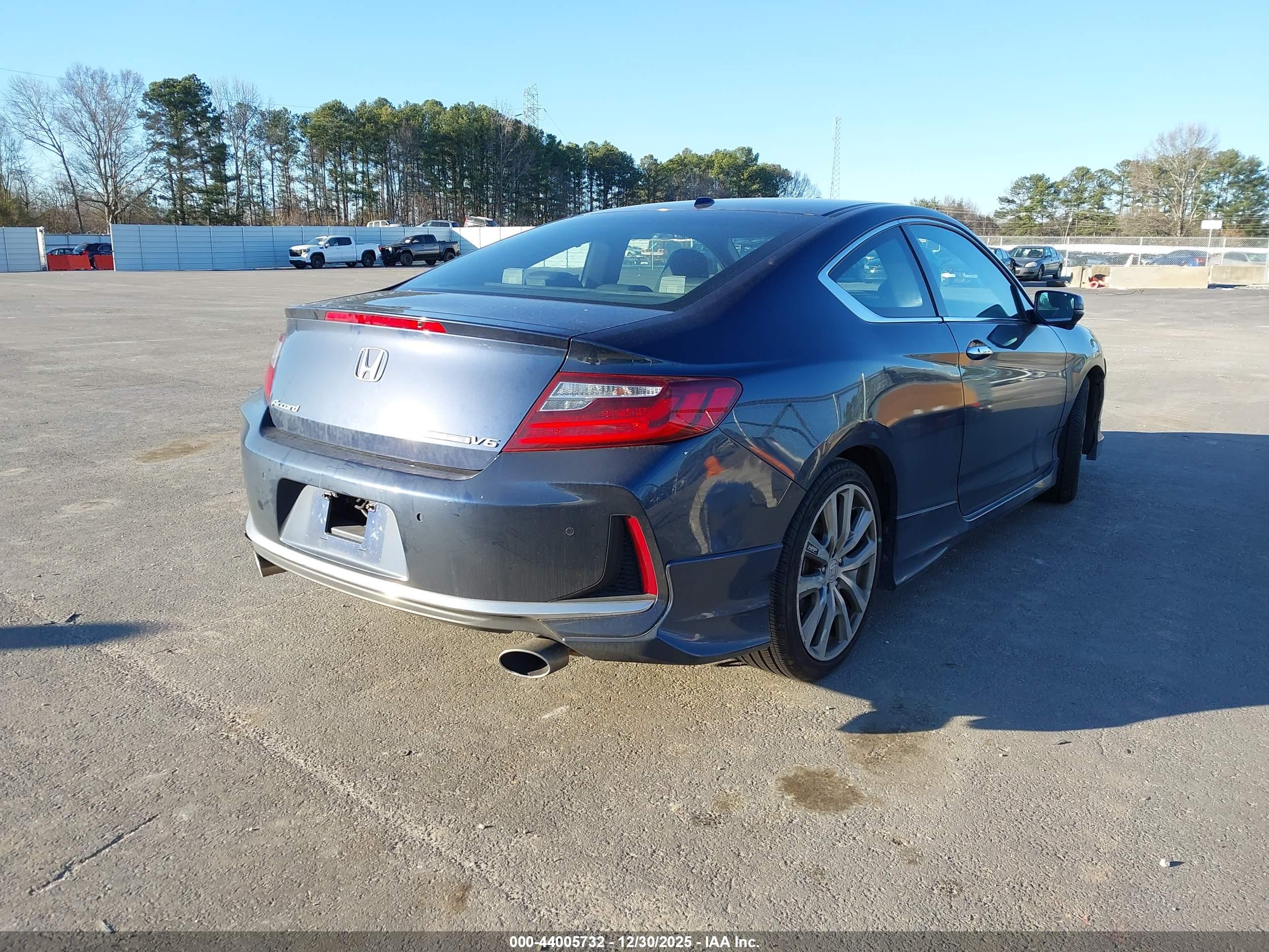 HONDA ACCORD image 4
