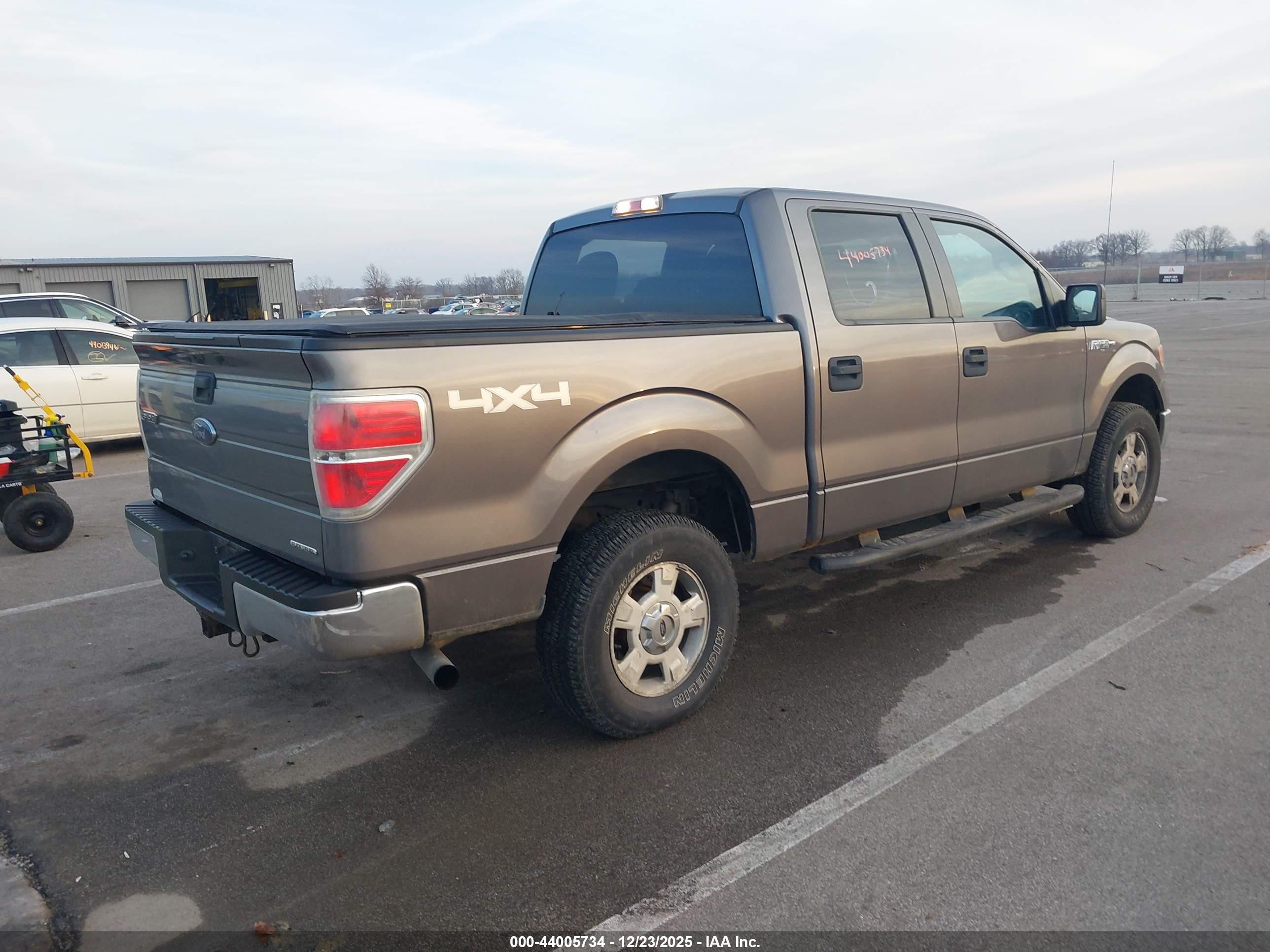 FORD F-150 image 4
