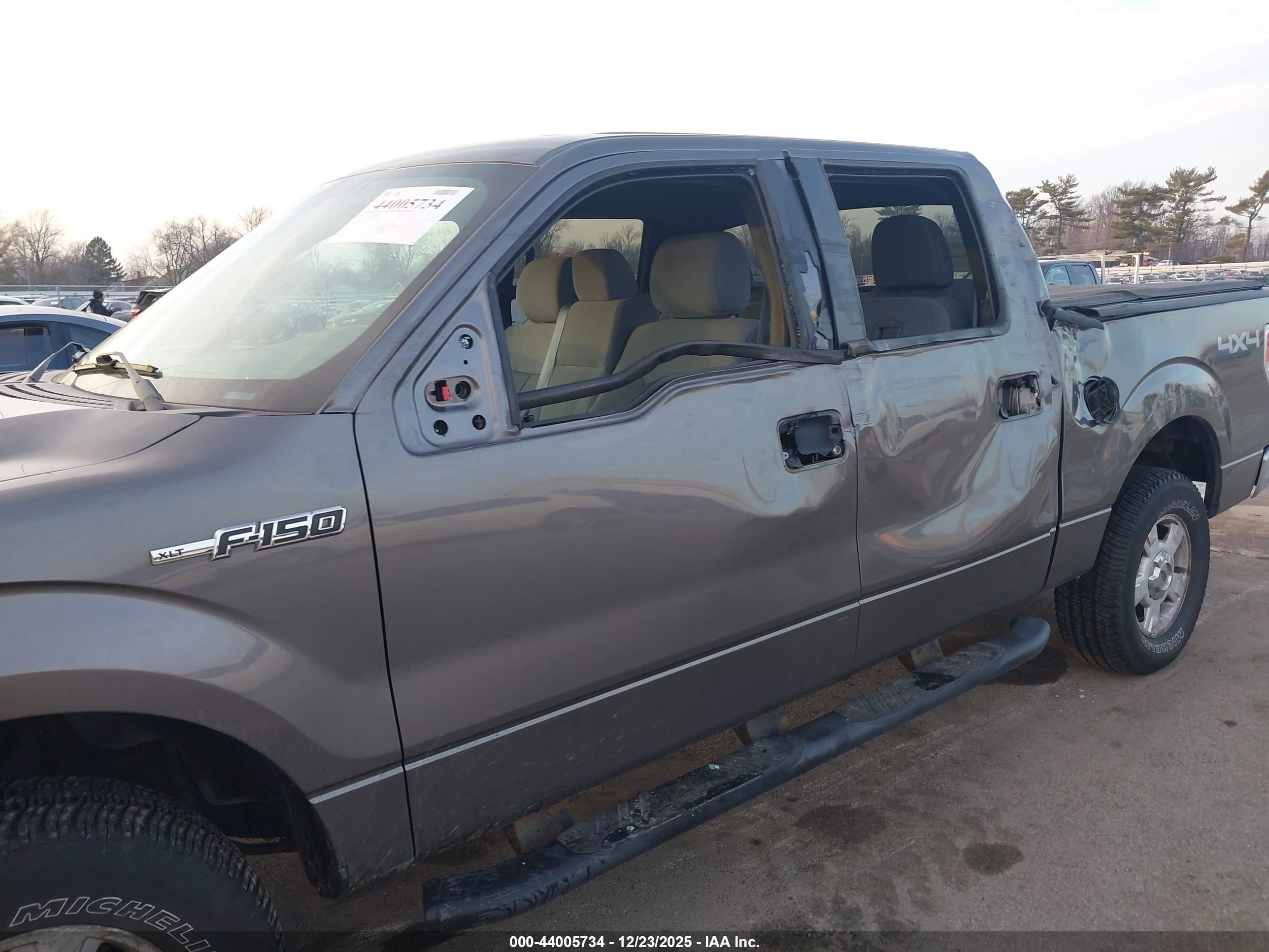 FORD F-150 image 6
