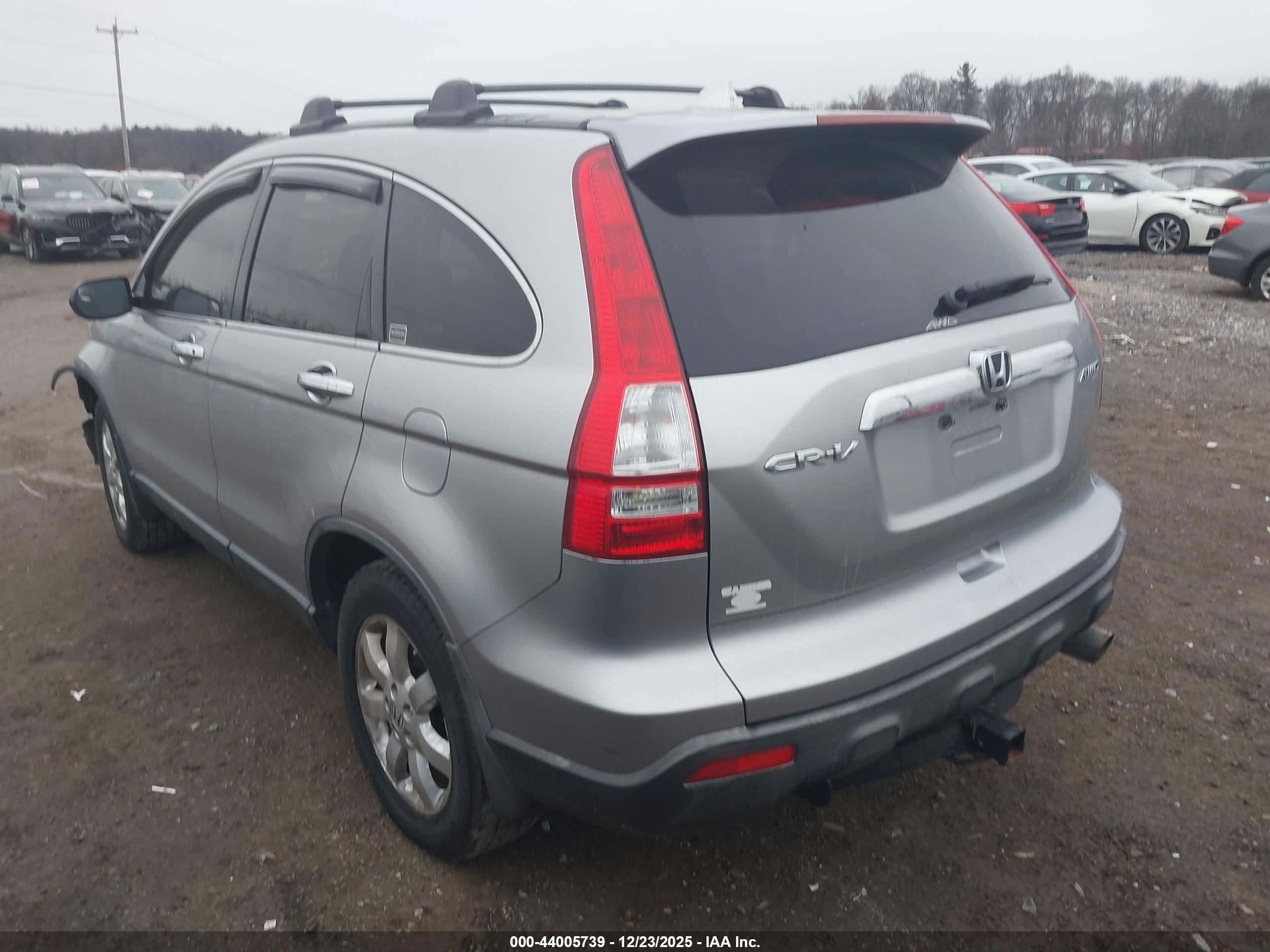 HONDA CR-V image 3