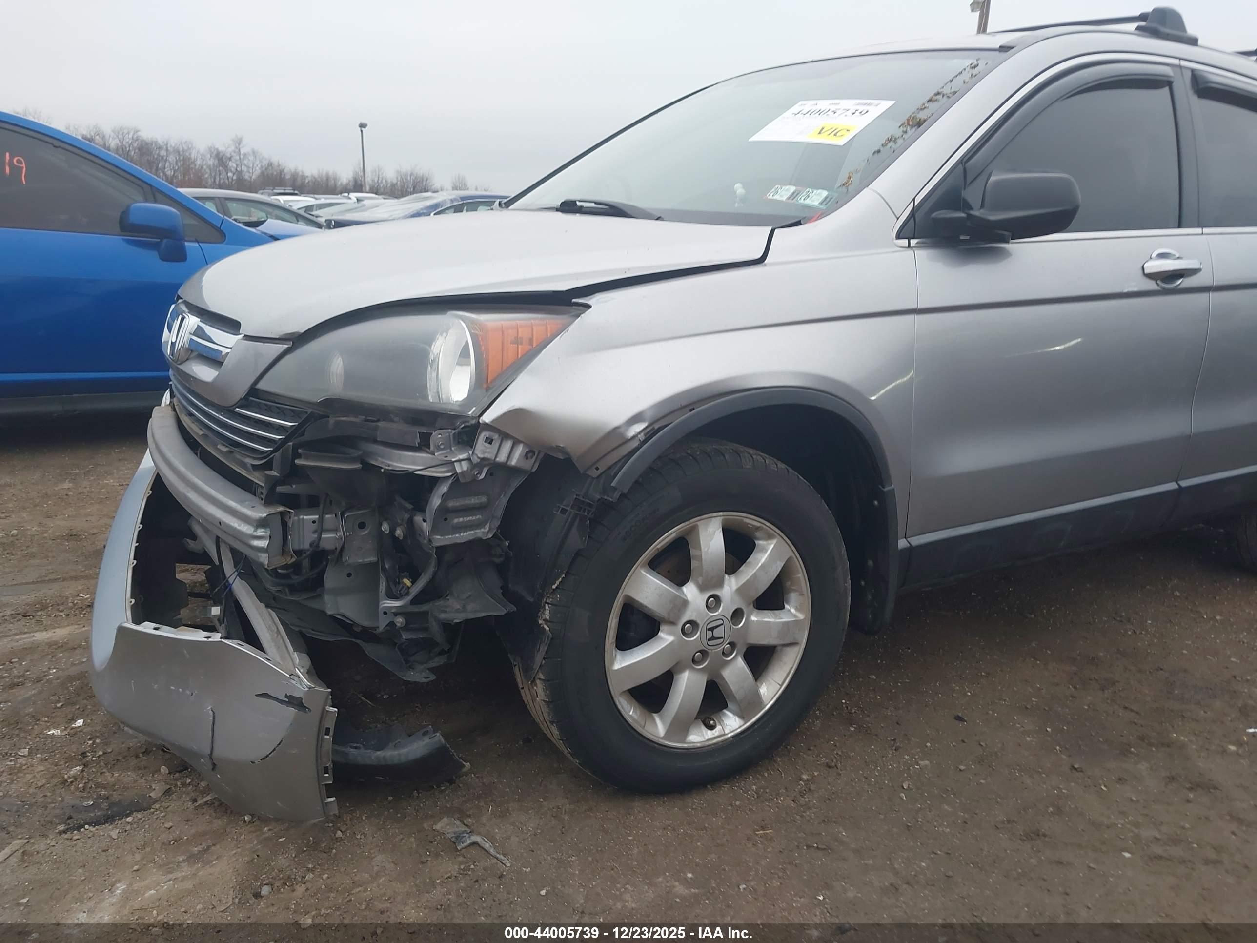 HONDA CR-V image 6