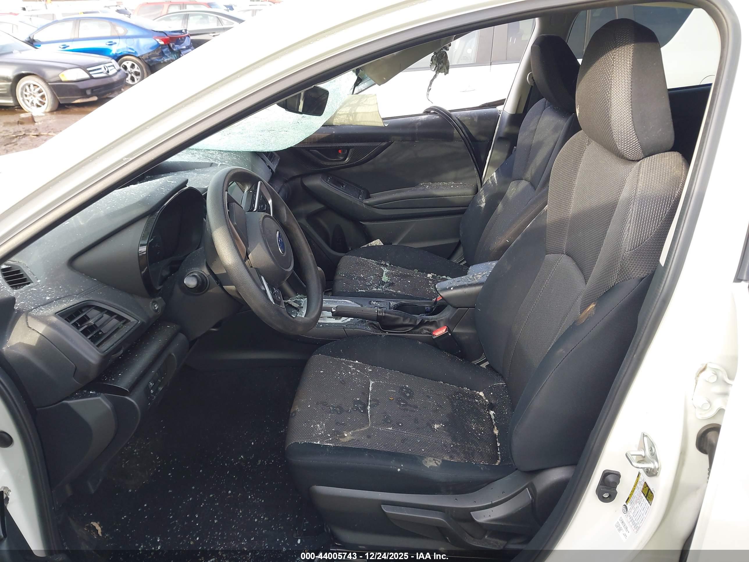 SUBARU CROSSTREK image 5
