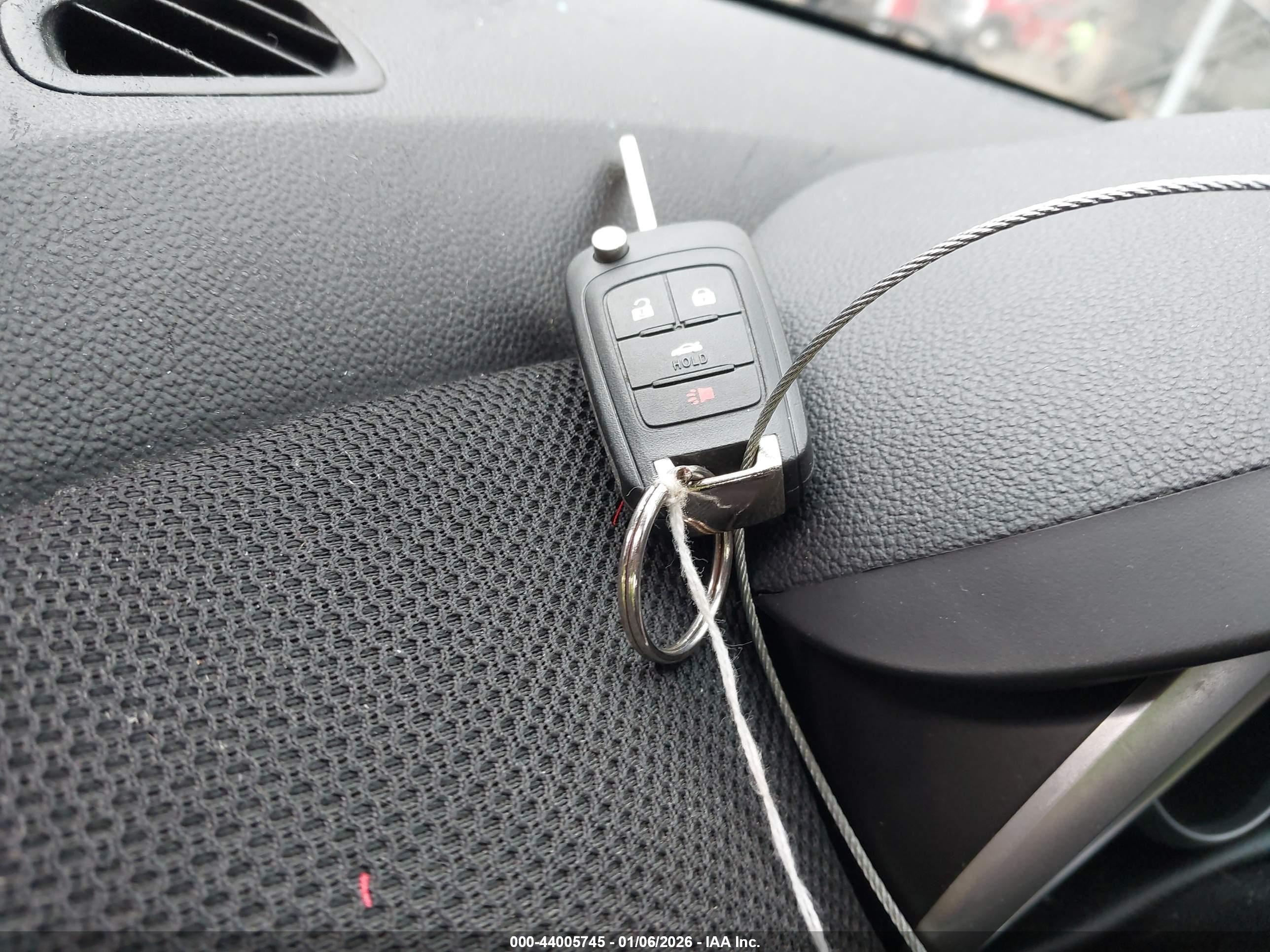 CHEVROLET CRUZE image 11