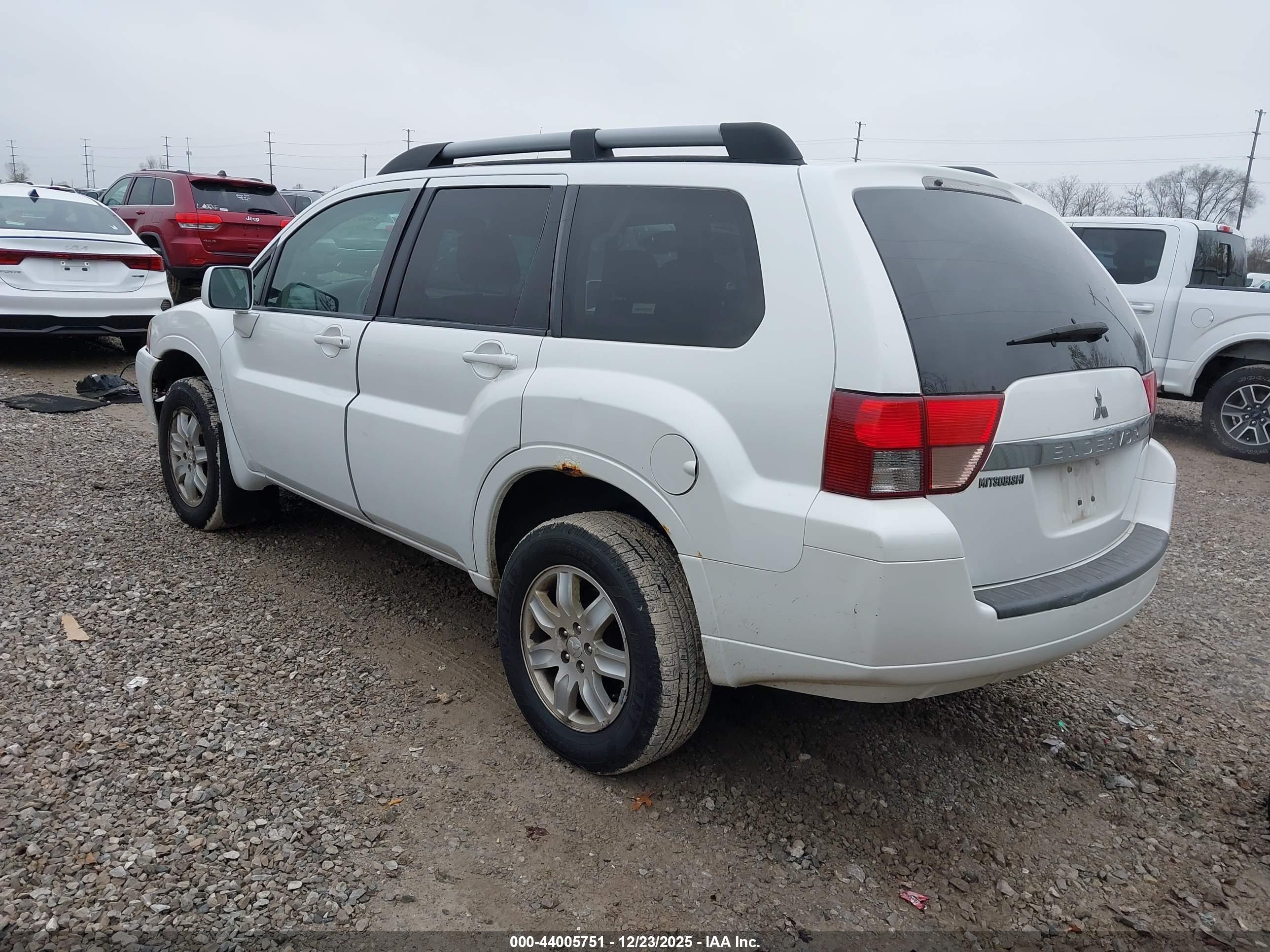 MITSUBISHI ENDEAVOR image 3