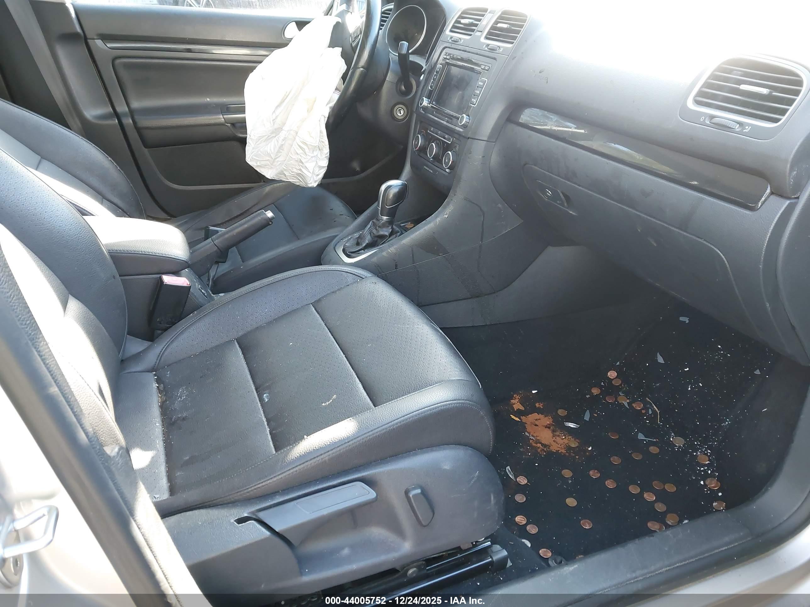 VOLKSWAGEN JETTA image 5