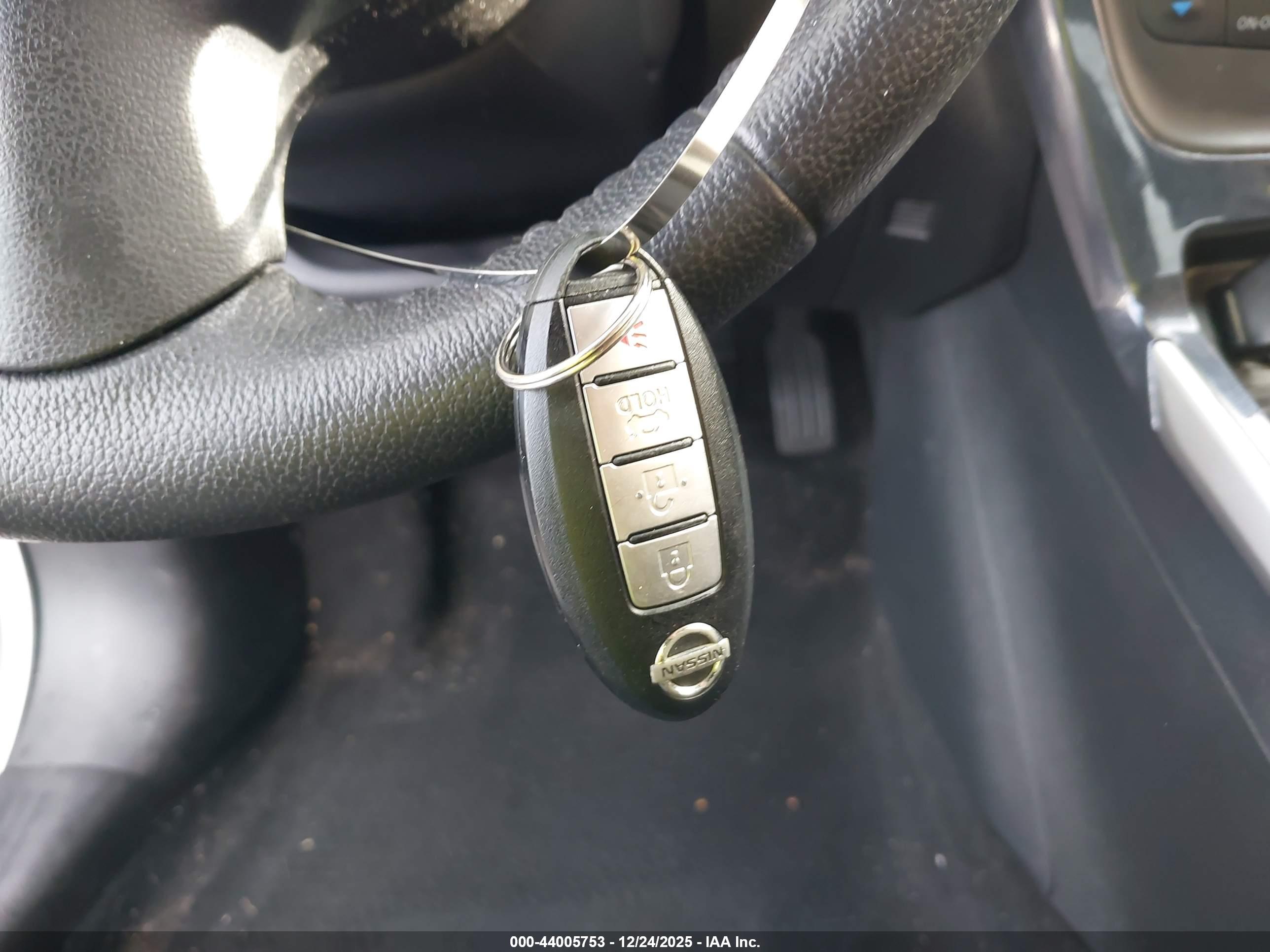 NISSAN SENTRA image 11
