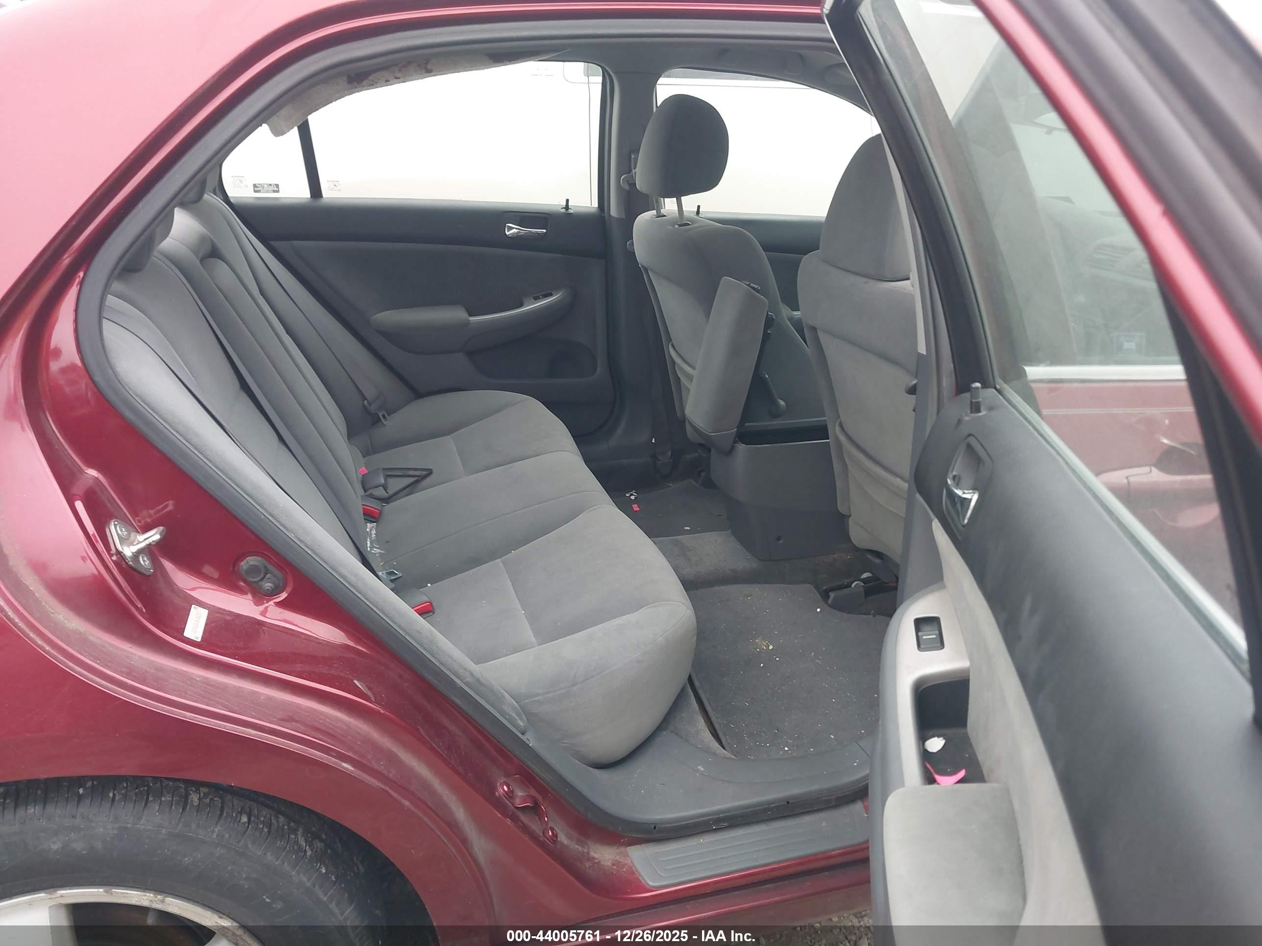 HONDA ACCORD image 8