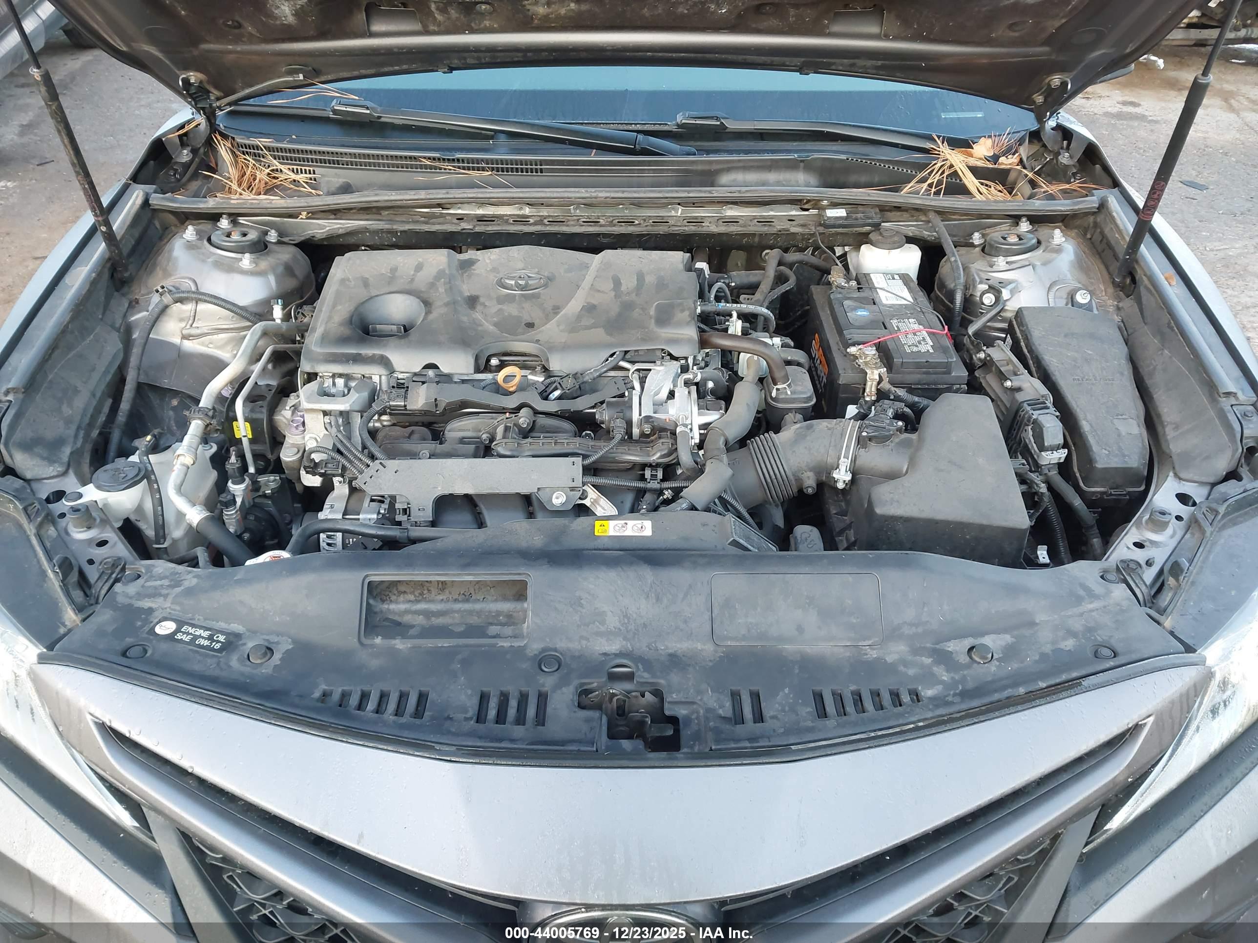 TOYOTA CAMRY image 10