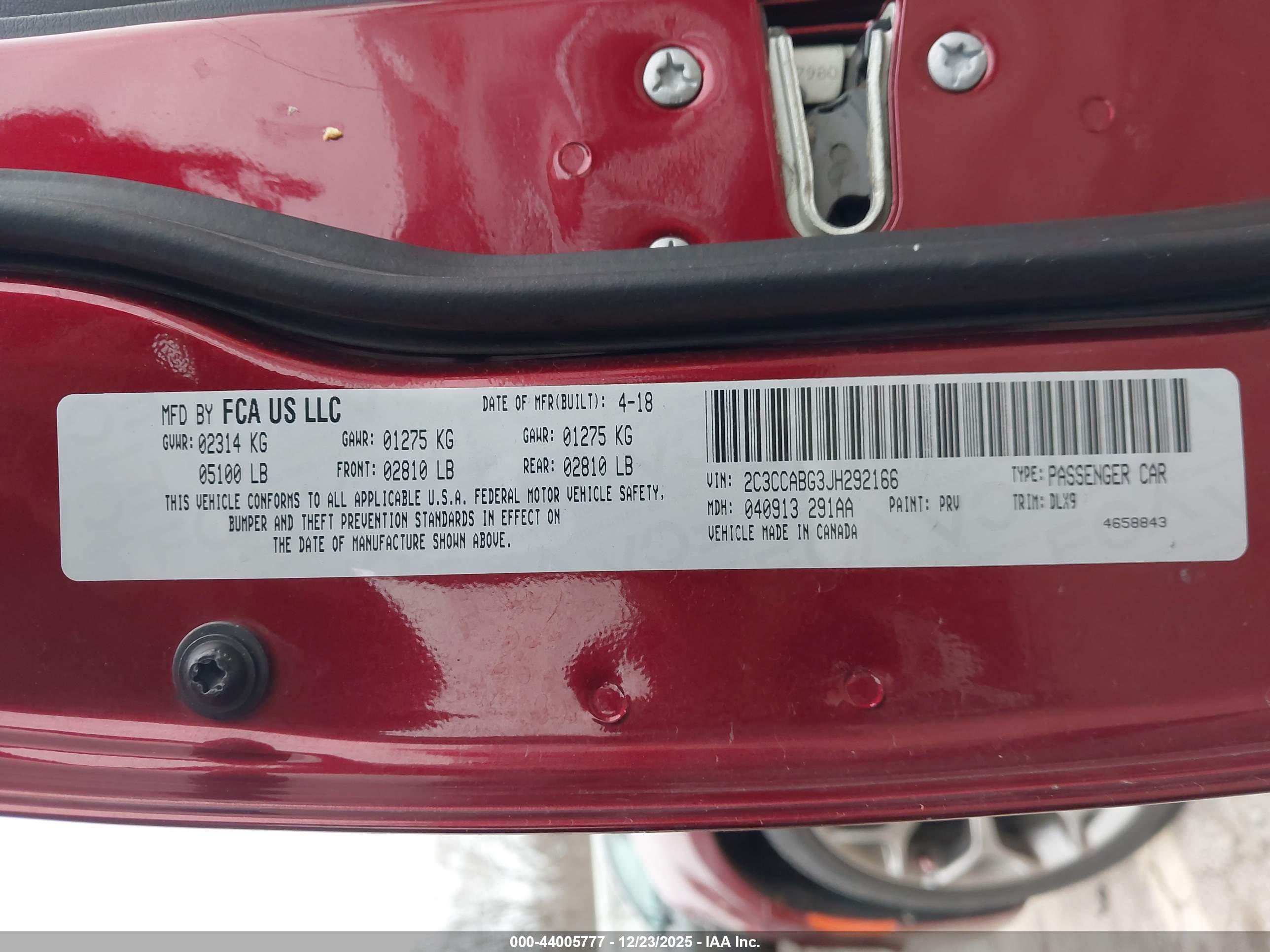 CHRYSLER 300 image 9