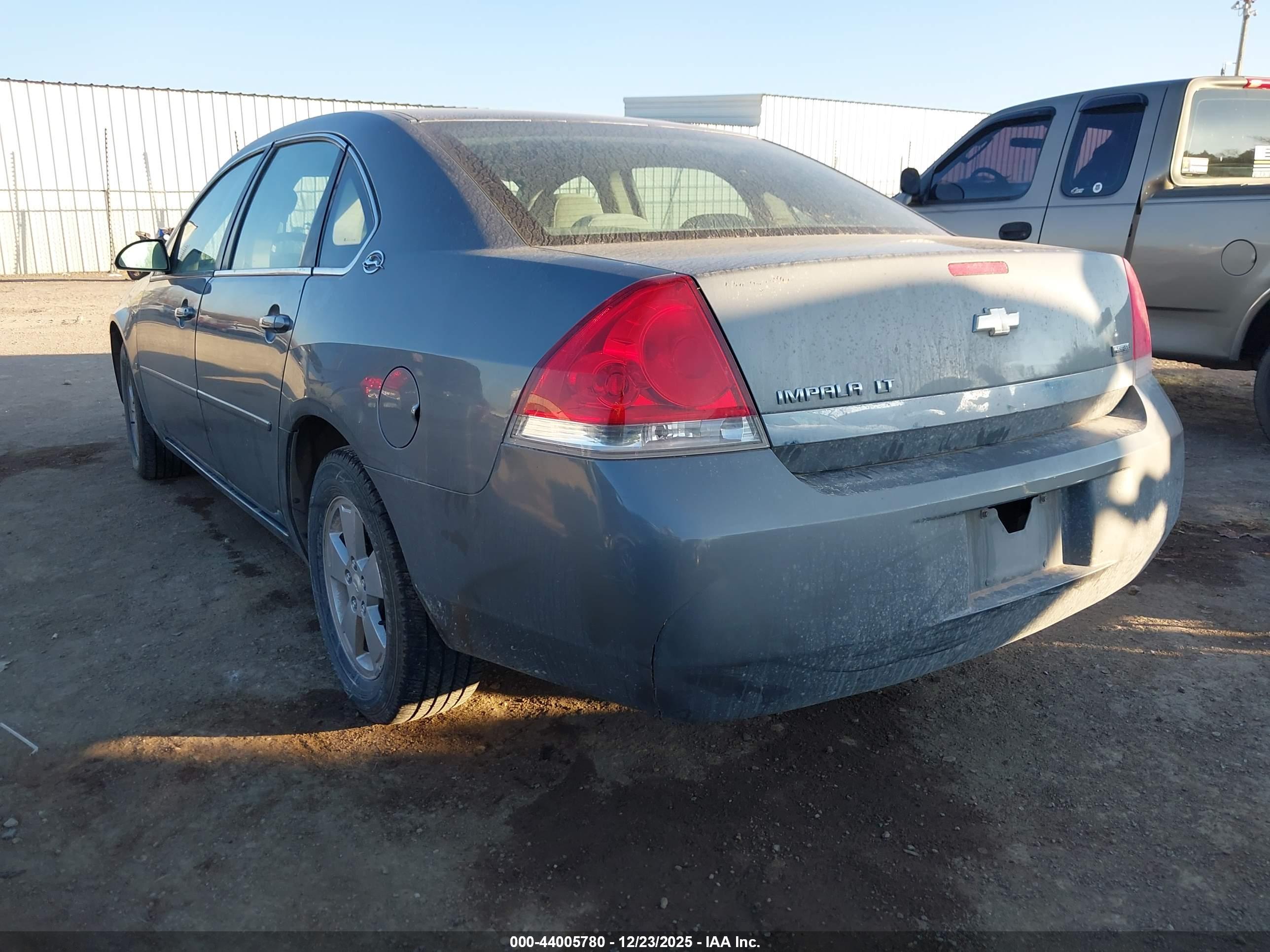 CHEVROLET IMPALA image 3